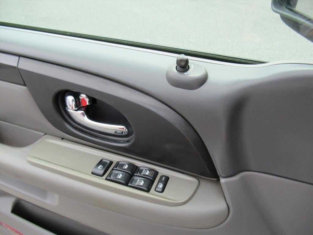 2004 GMC Envoy SLE