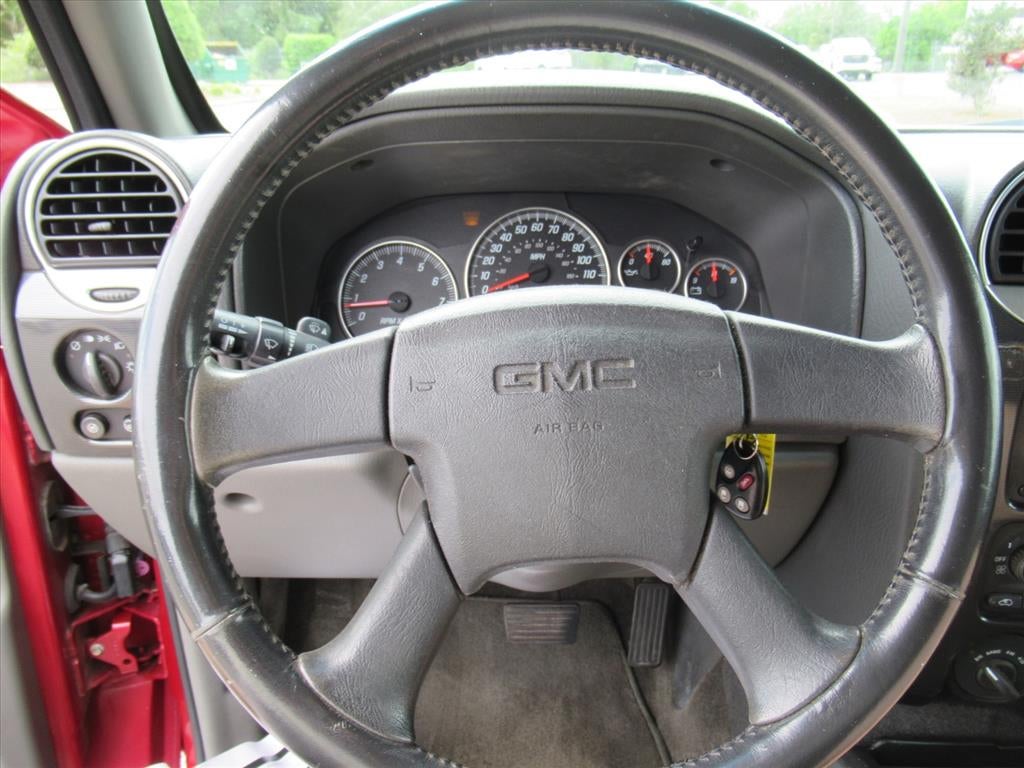 2004 GMC Envoy SLE