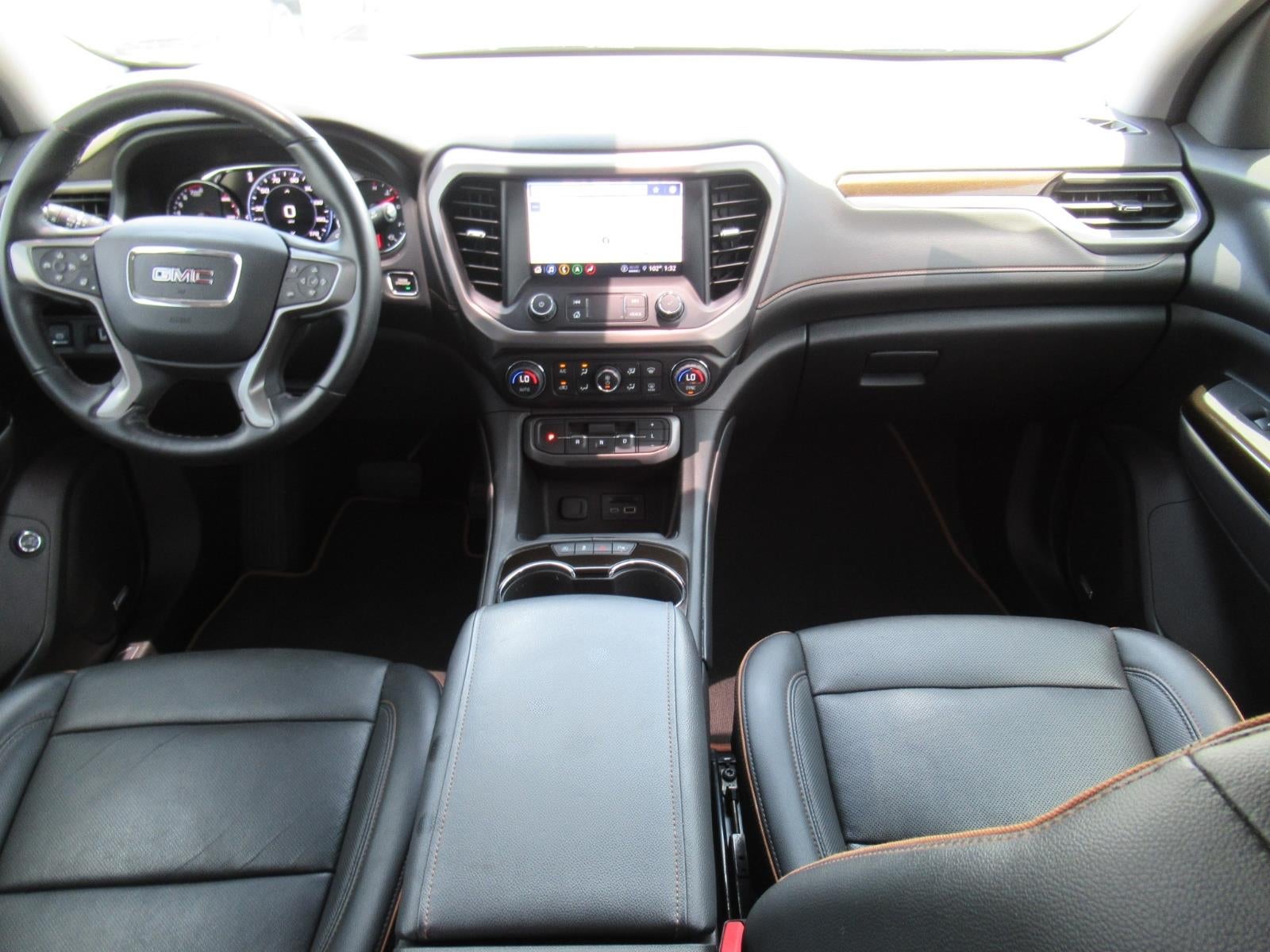 2023 GMC Acadia AT4