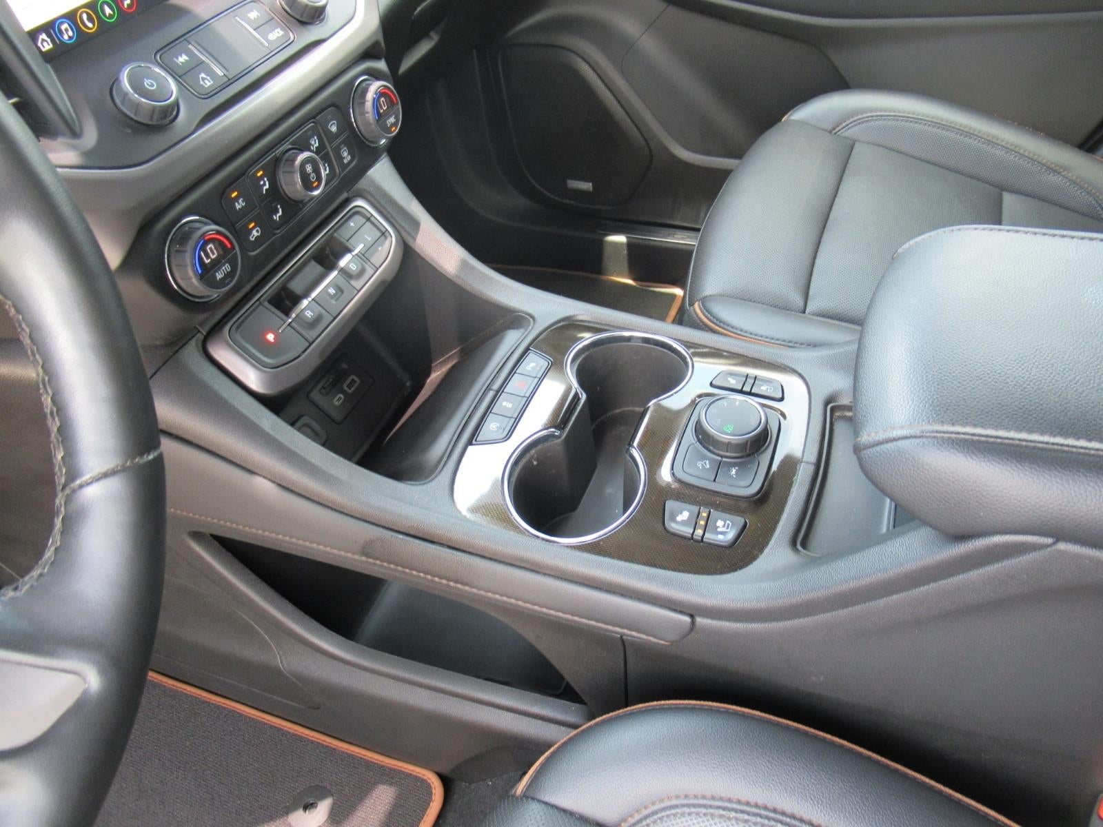 2023 GMC Acadia AT4 - Photo 18