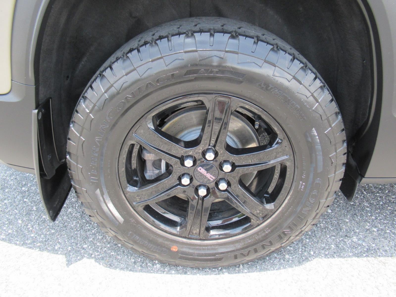 2023 GMC Acadia AT4 - Photo 8