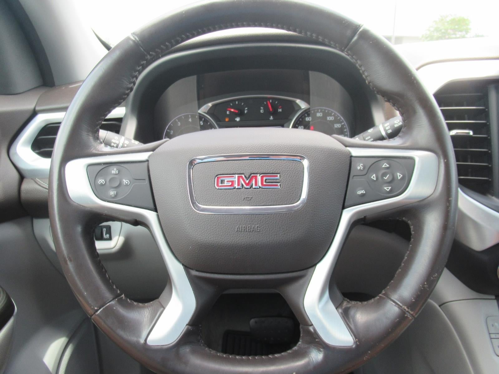 2019 GMC Acadia SLT