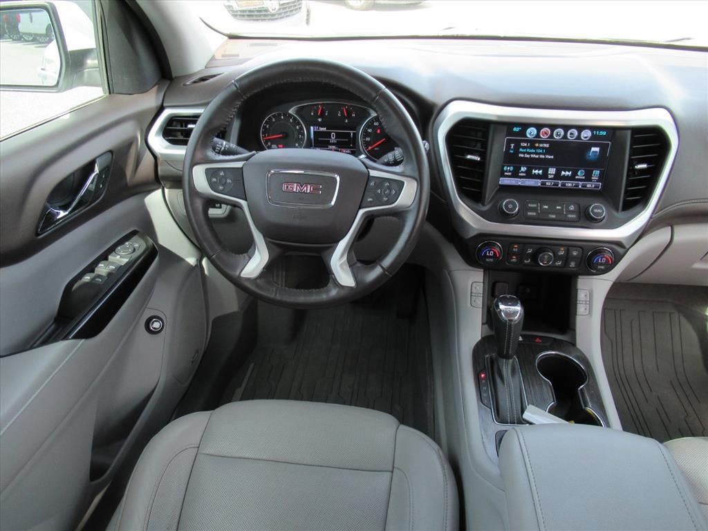 2018 GMC Acadia SLT
