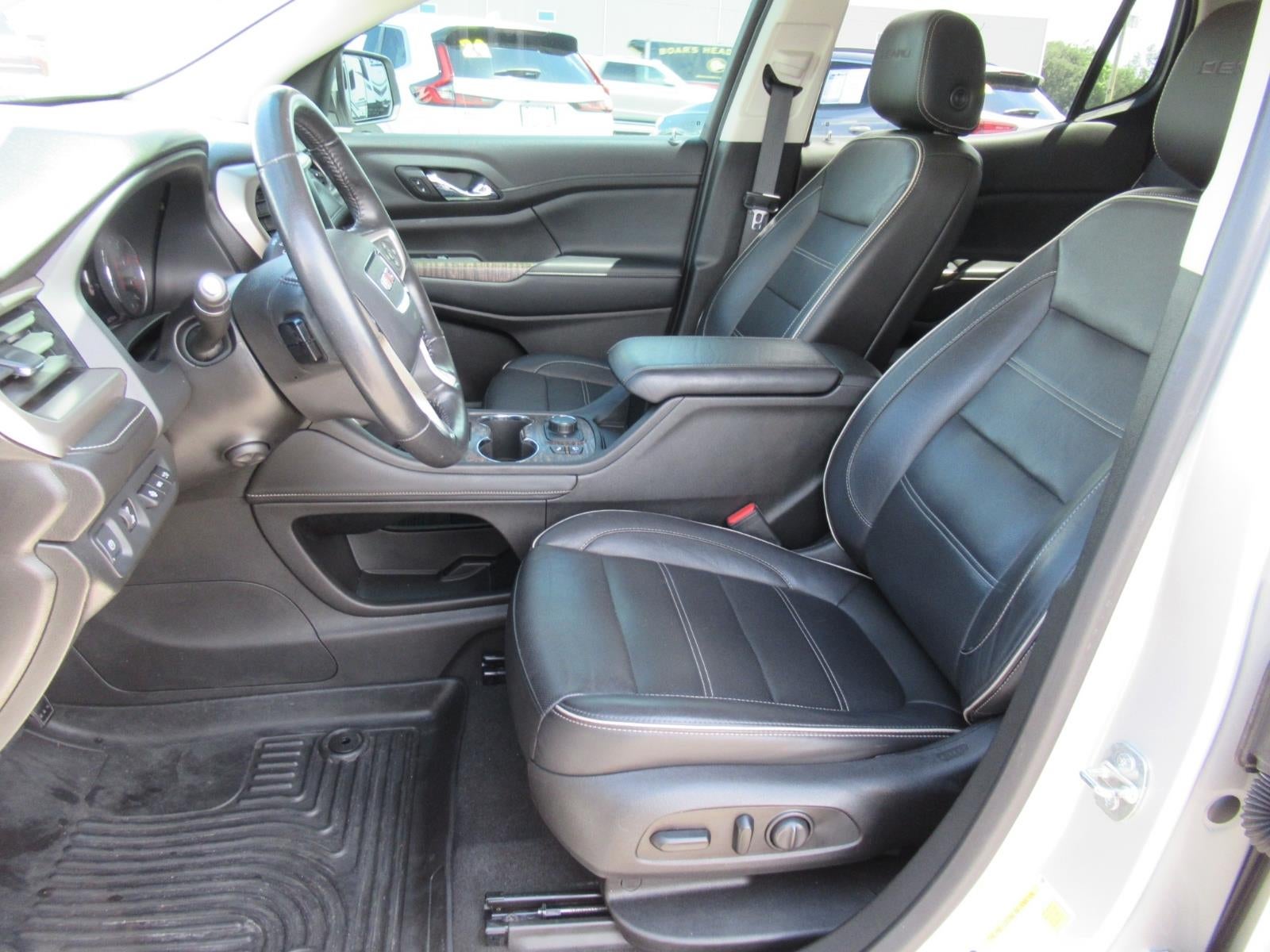 2020 GMC Acadia Denali - Photo 19