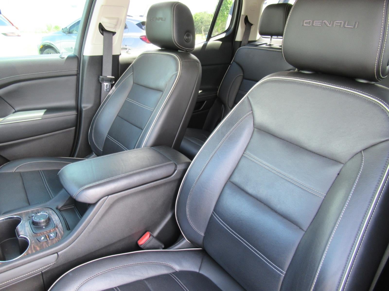 2020 GMC Acadia Denali - Photo 20