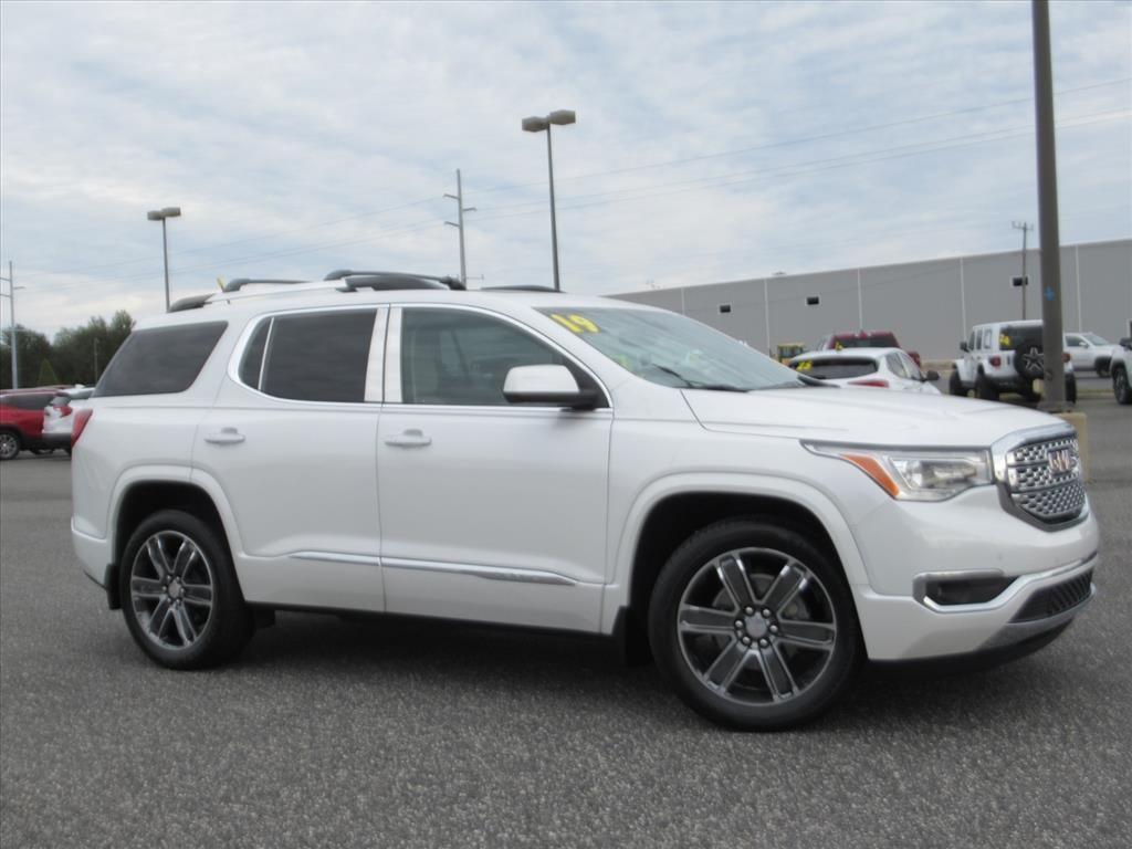 2019 GMC Acadia Denali