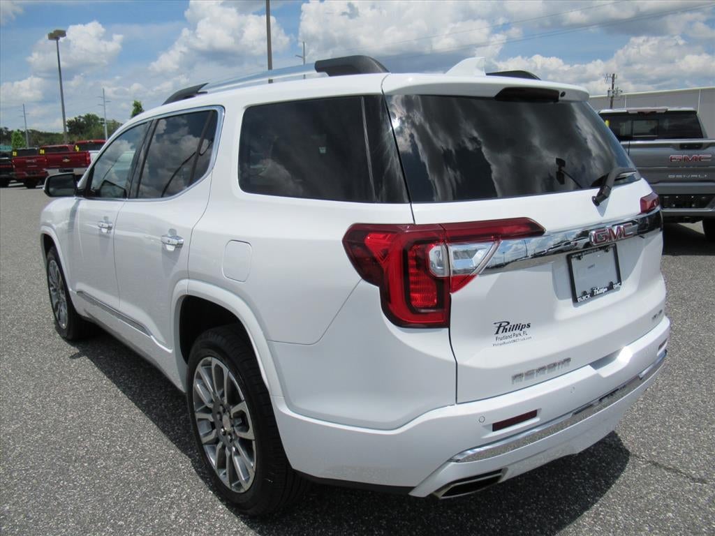 2023 GMC Acadia Denali