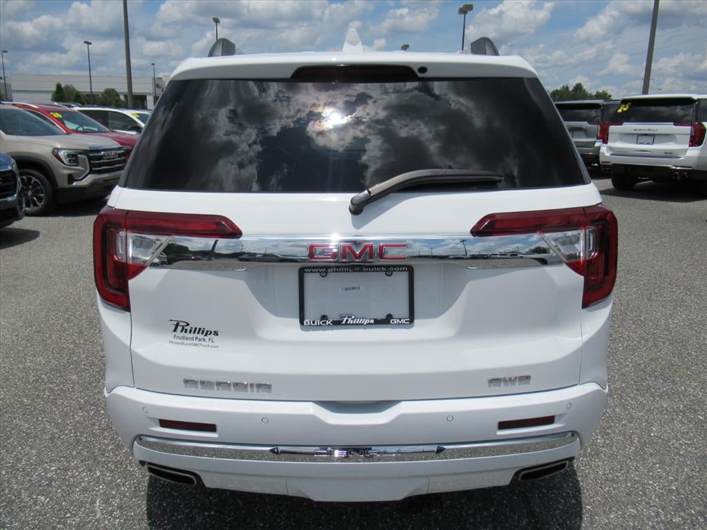 2023 GMC Acadia Denali
