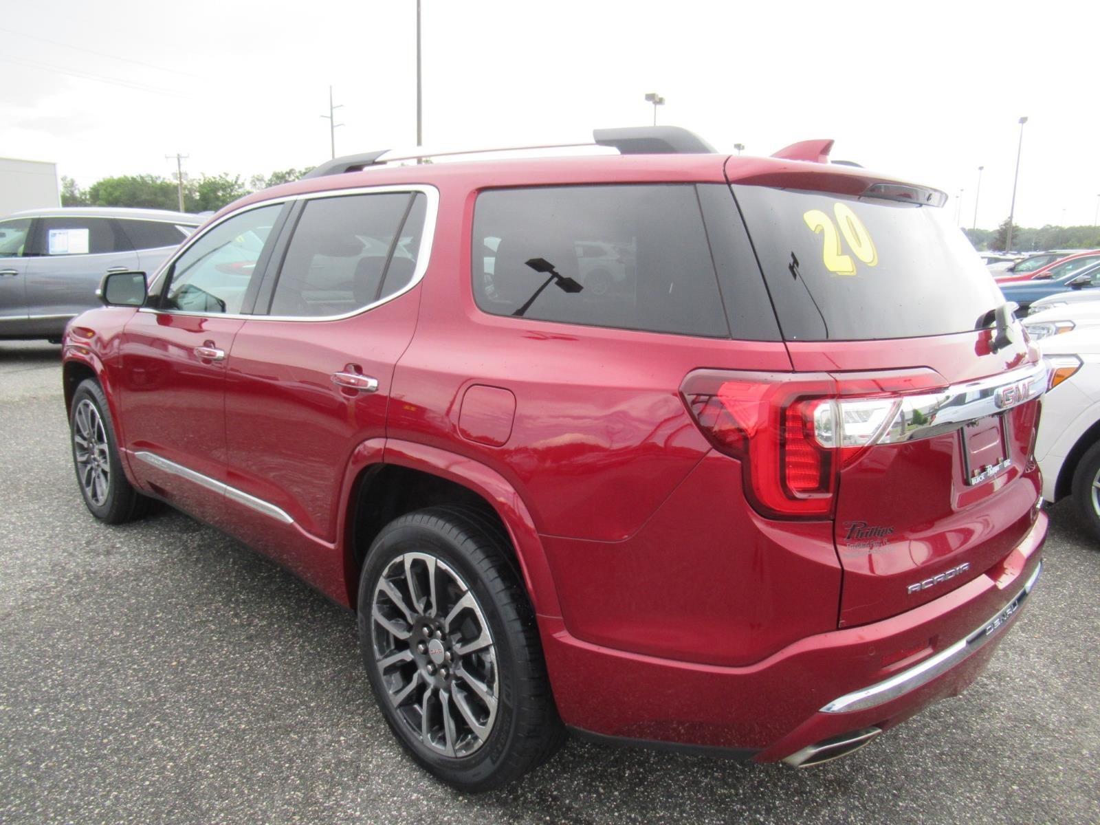 2020 GMC Acadia Denali