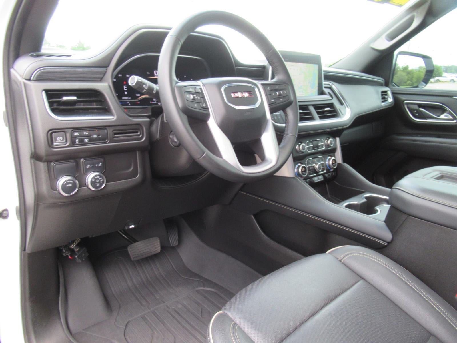 2024 GMC Yukon SLT