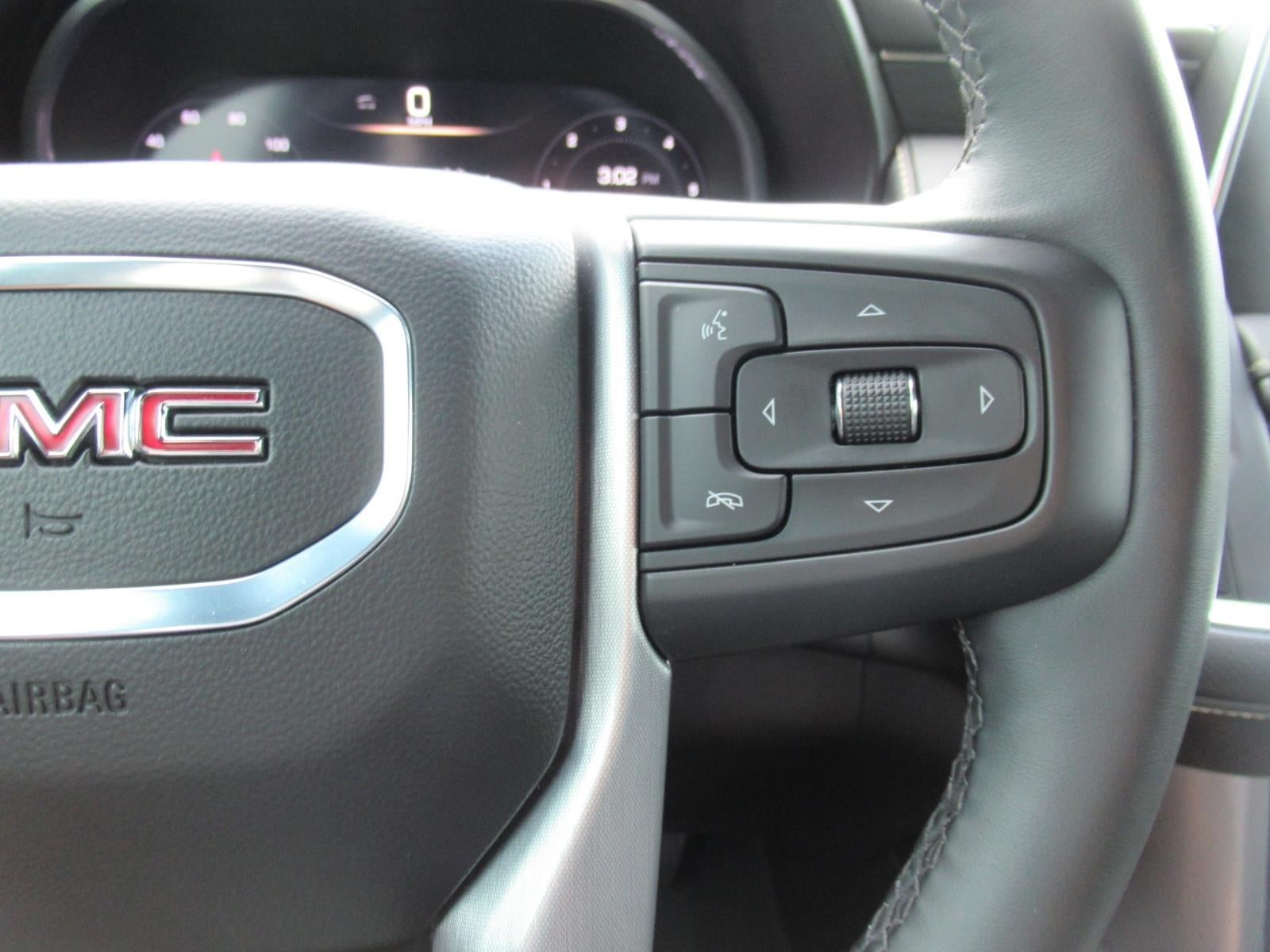2024 GMC Yukon SLT