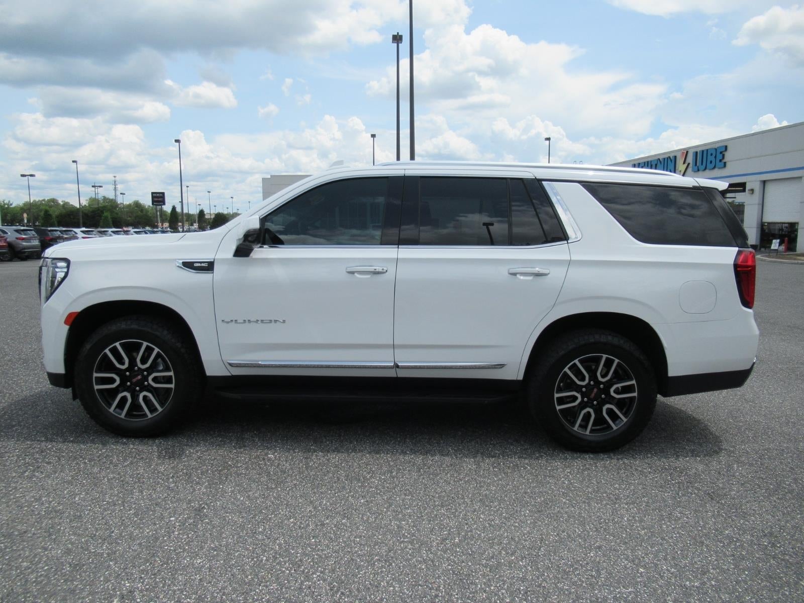 2024 GMC Yukon SLT