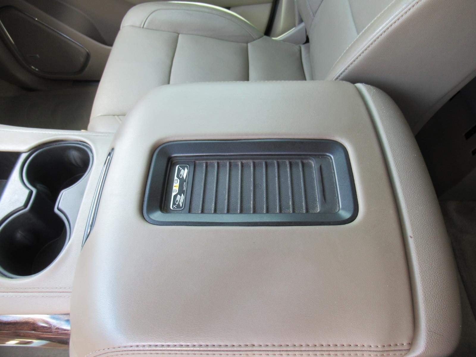 2015 GMC Yukon XL SLT - Photo 18