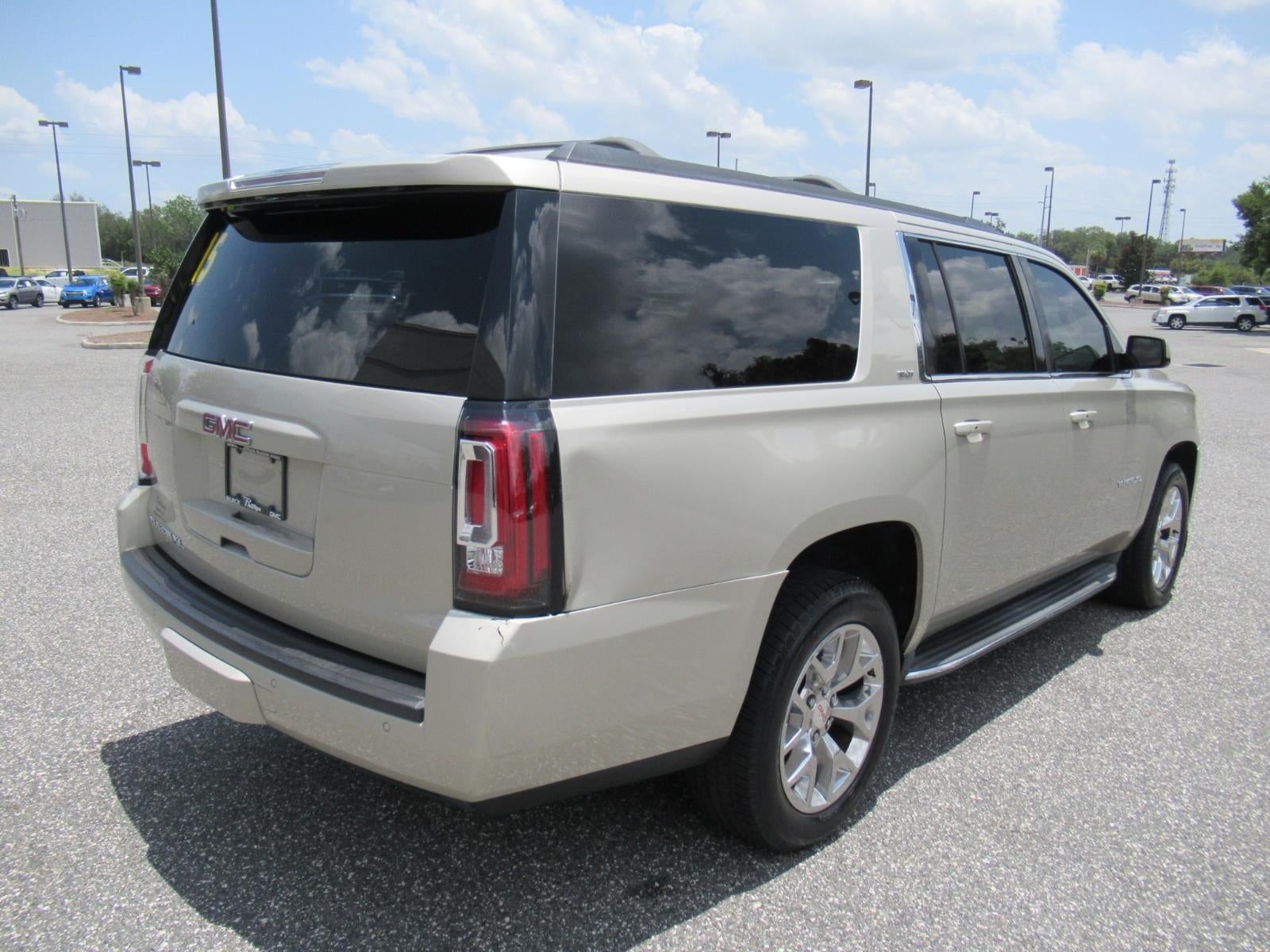 2015 GMC Yukon XL SLT - Photo 7