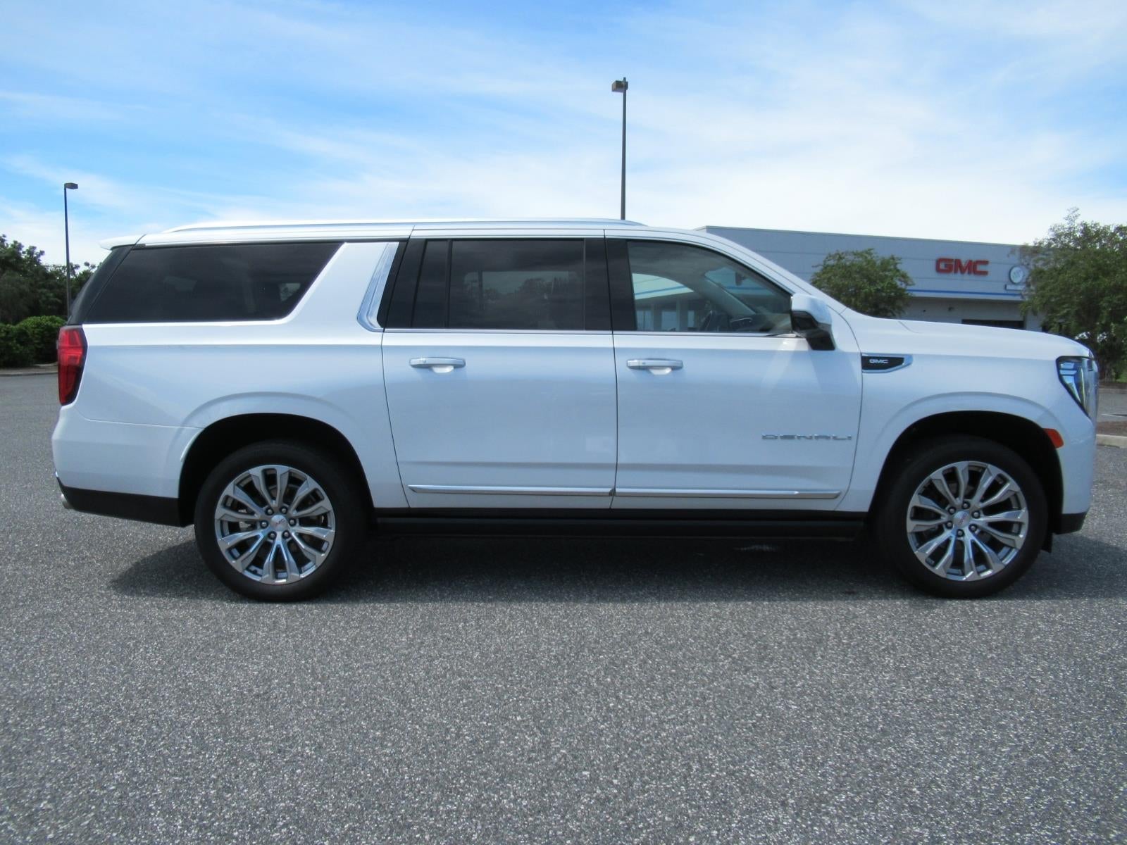 2024 GMC Yukon XL Denali