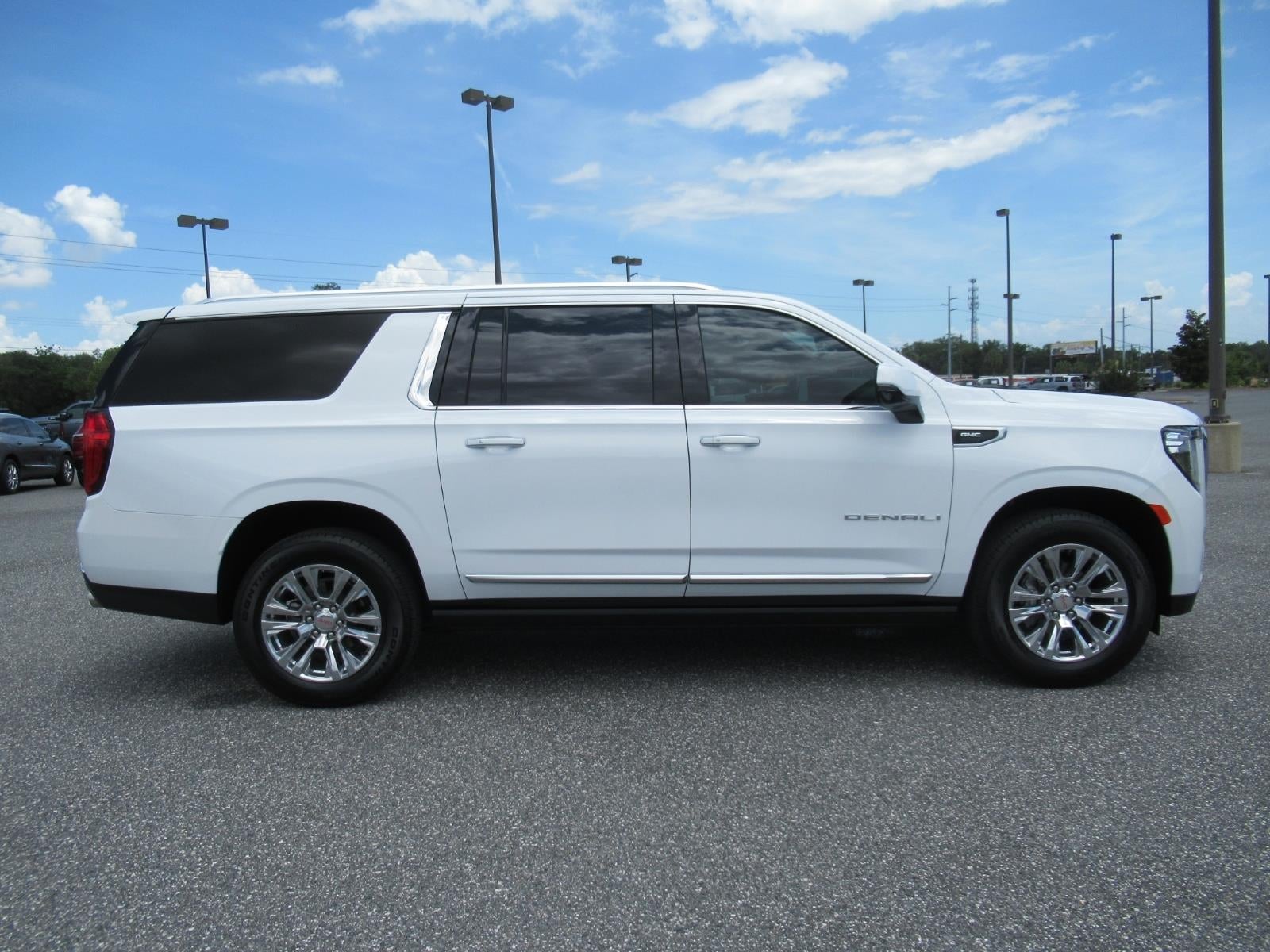 2024 GMC Yukon XL Denali