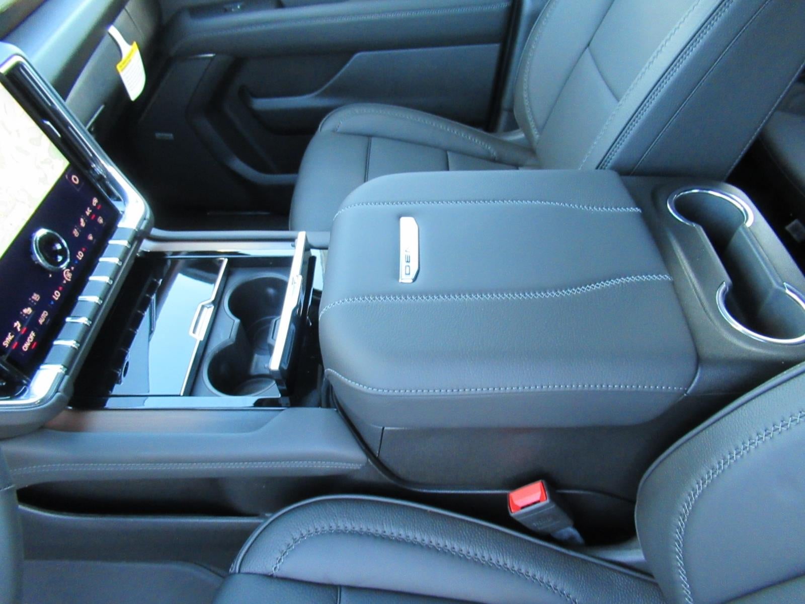 2027 GMC Yukon XL Denali