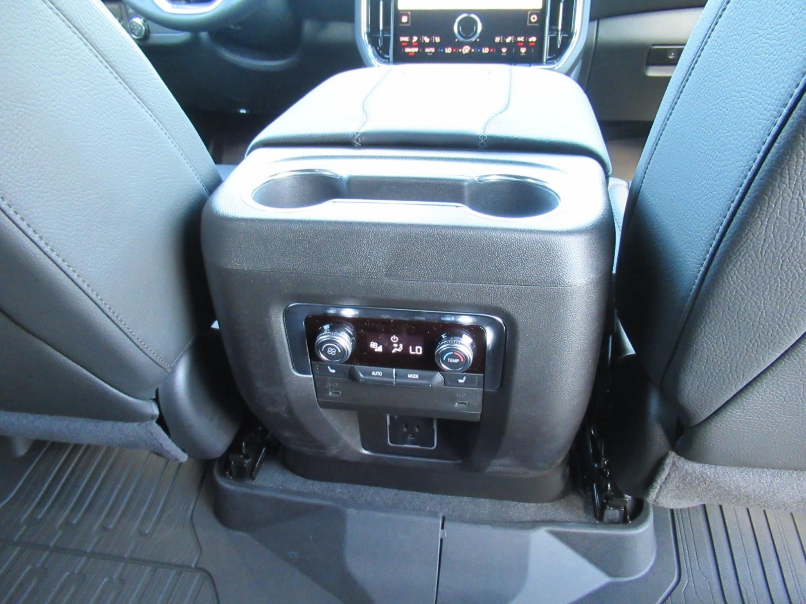 2027 GMC Yukon XL Denali