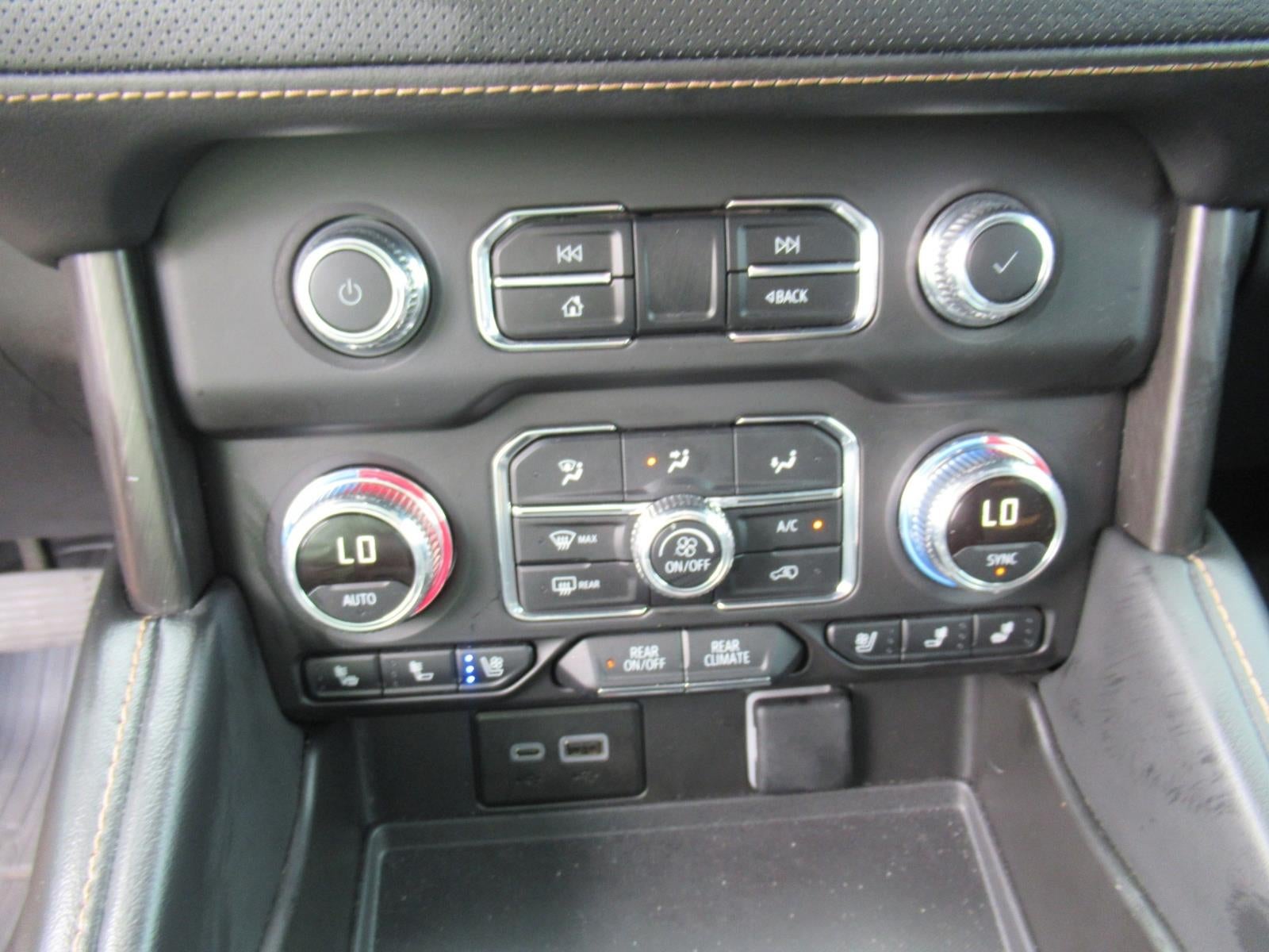 2024 GMC Yukon AT4
