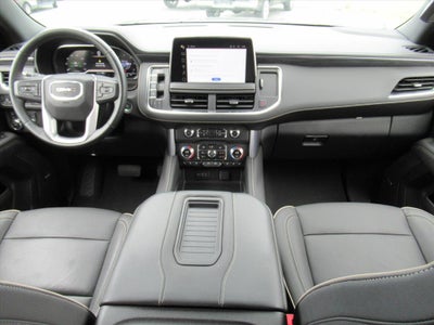 2024 GMC Yukon XL SLT