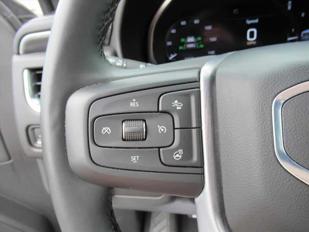 2024 GMC Yukon XL SLT