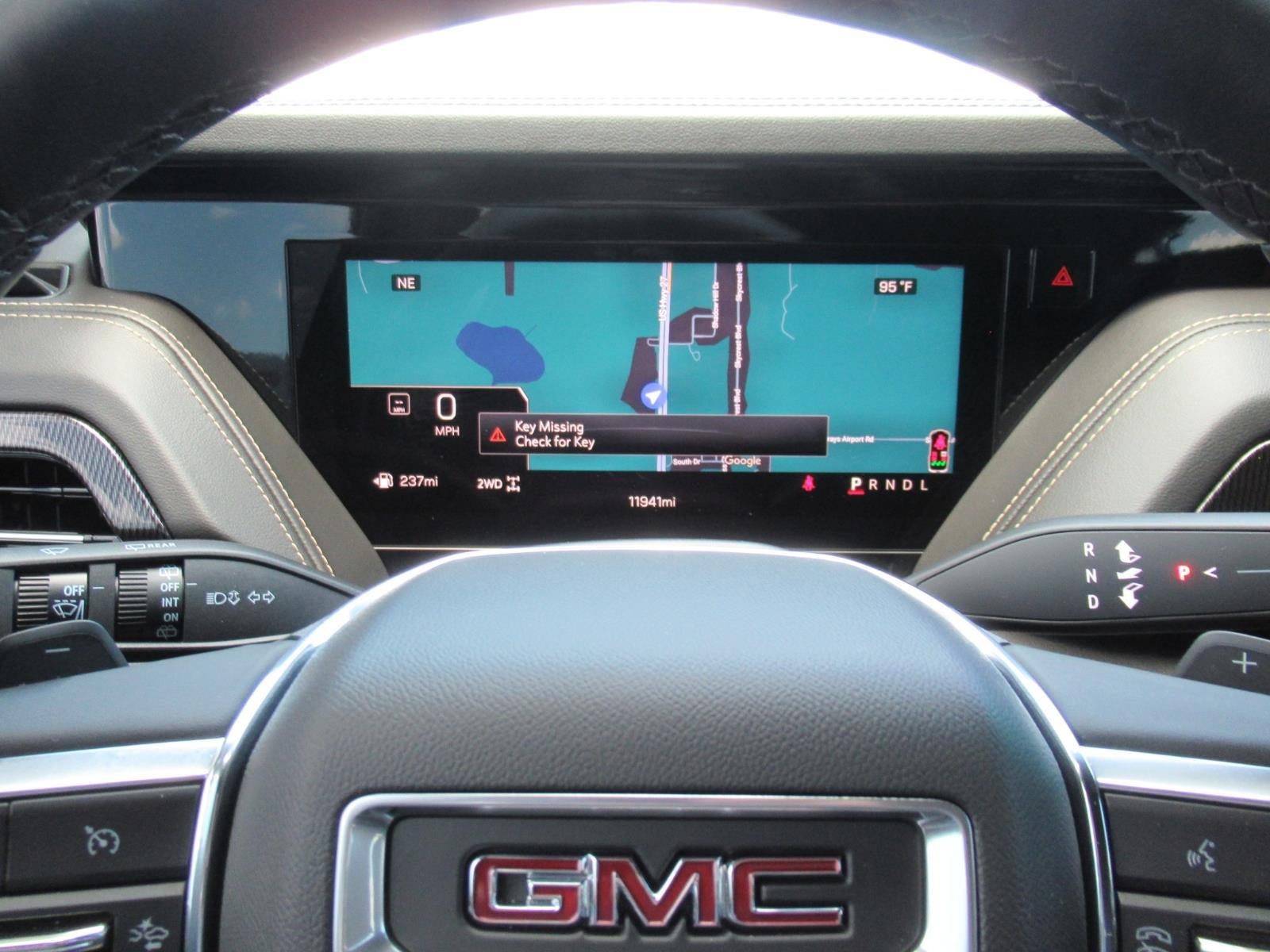 2025 GMC Yukon XL Elevation