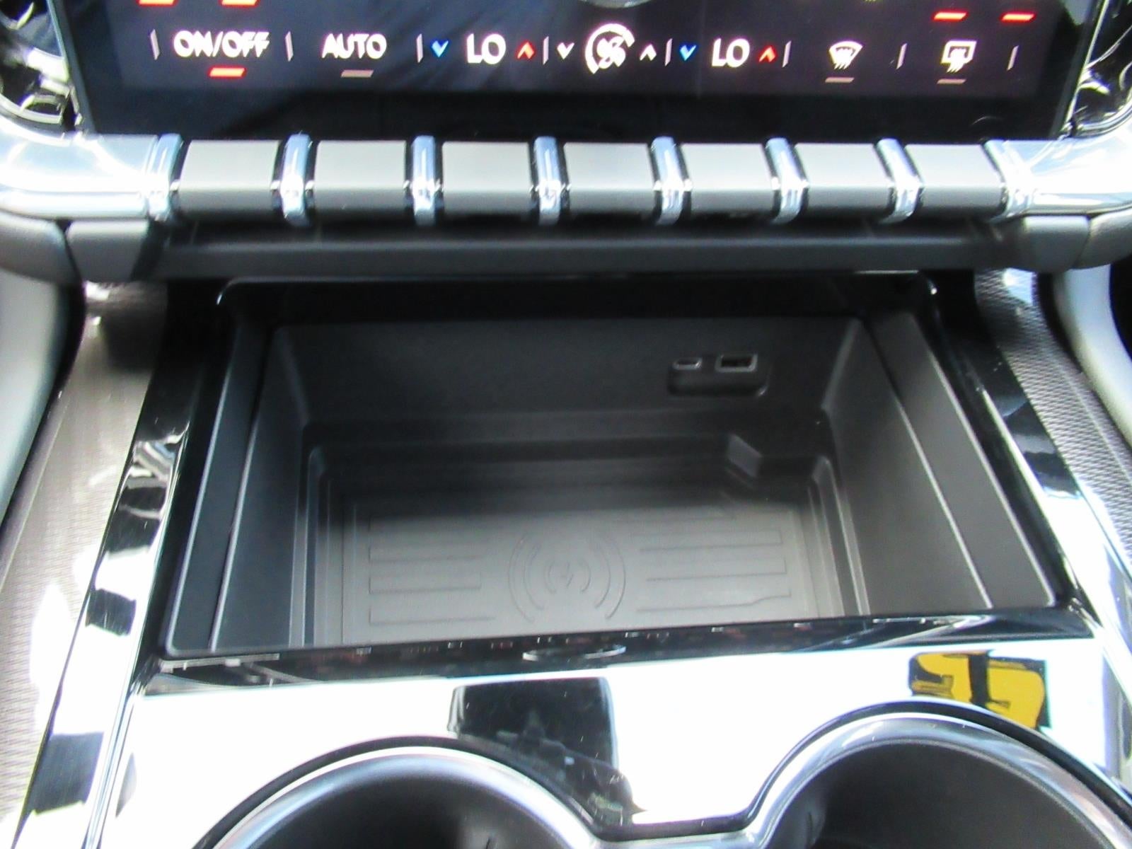 2025 GMC Yukon XL Elevation