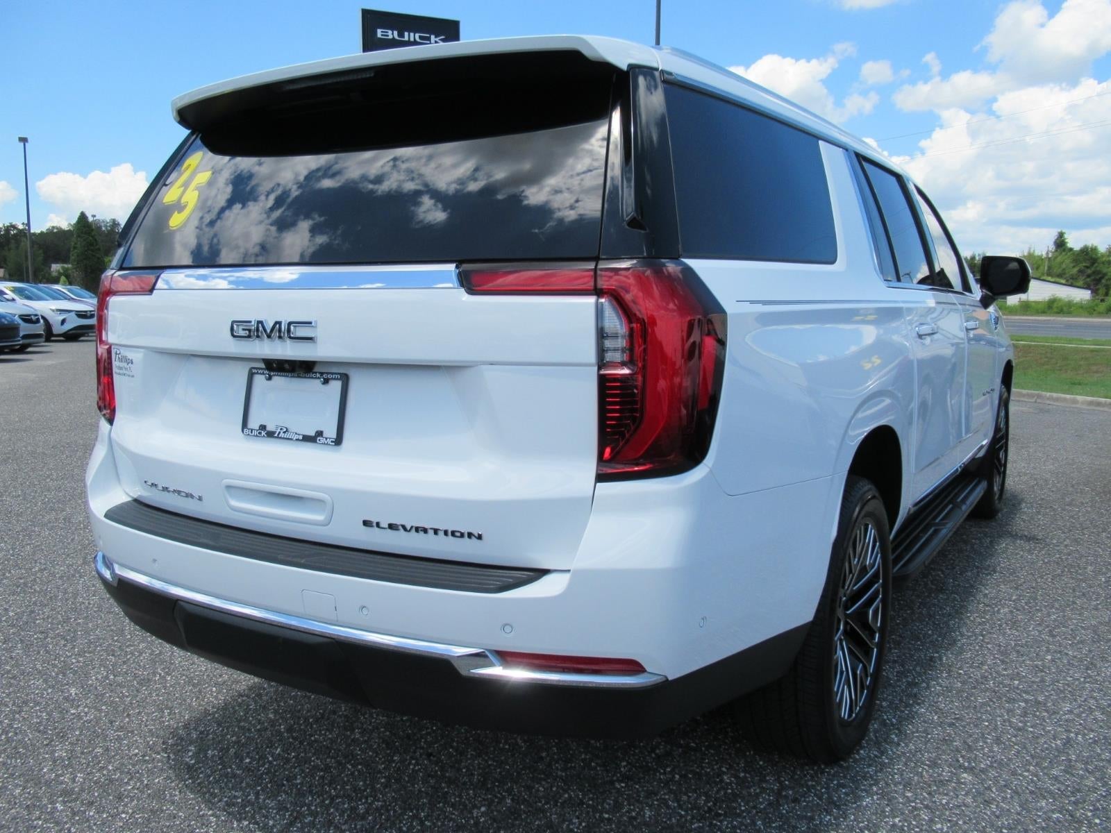 2025 GMC Yukon XL Elevation