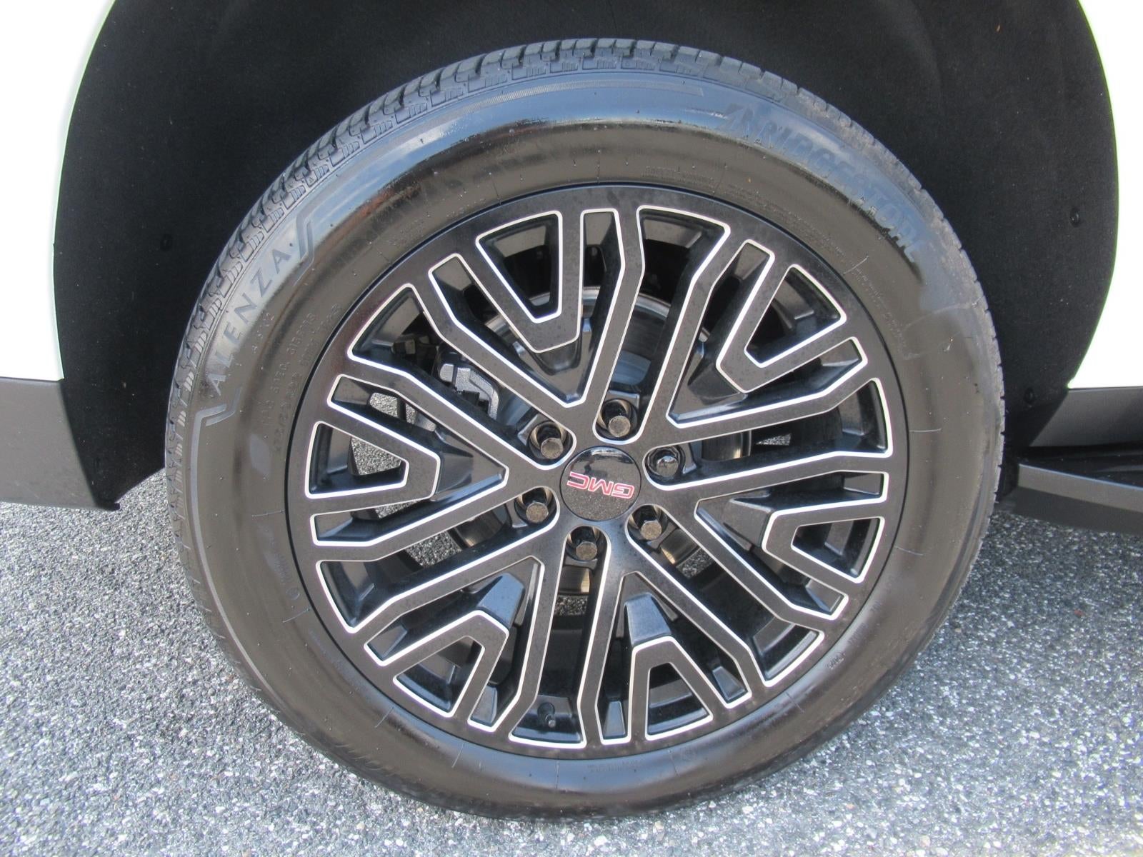 2025 GMC Yukon XL Elevation