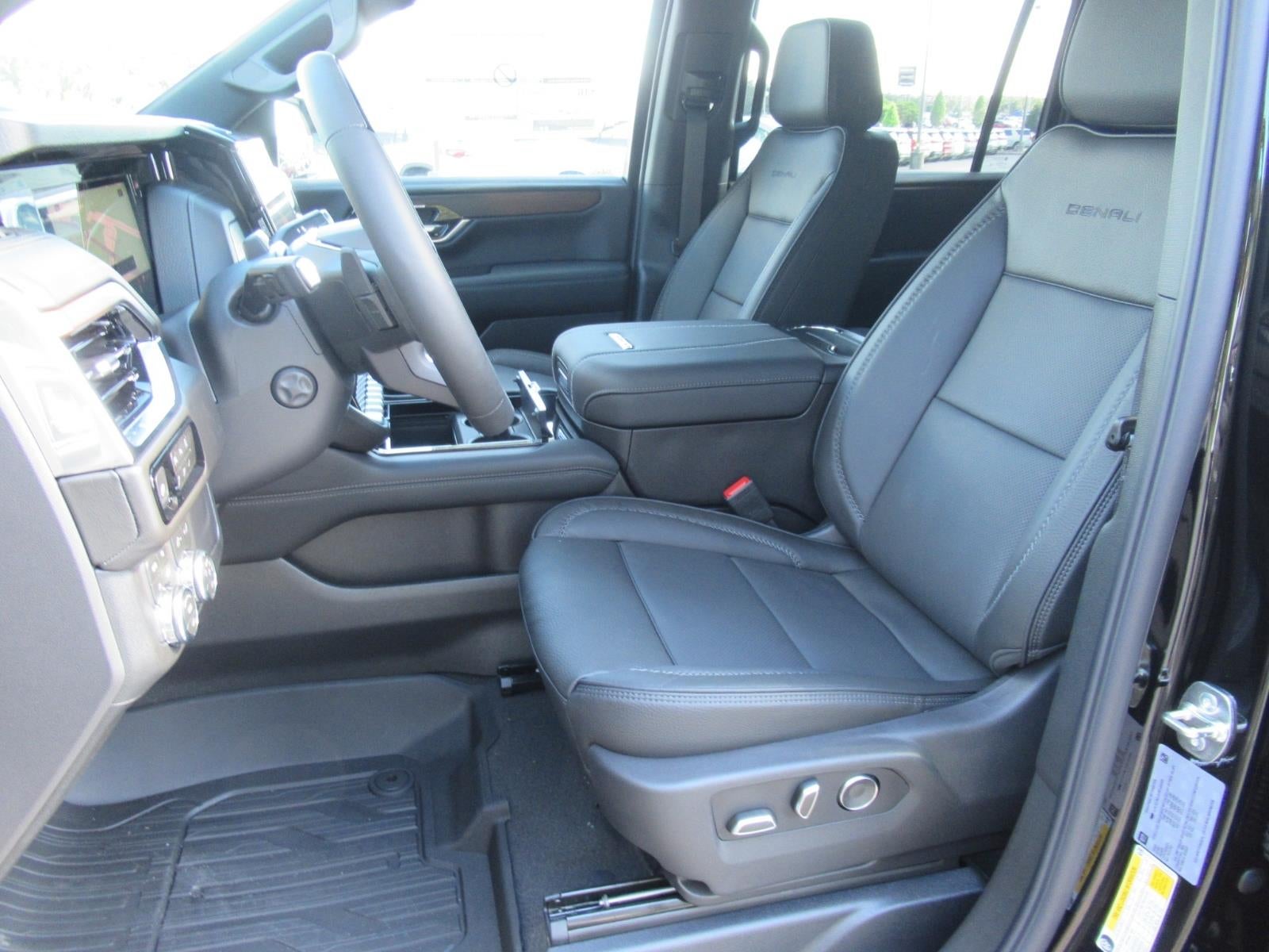 2027 GMC Yukon XL Denali