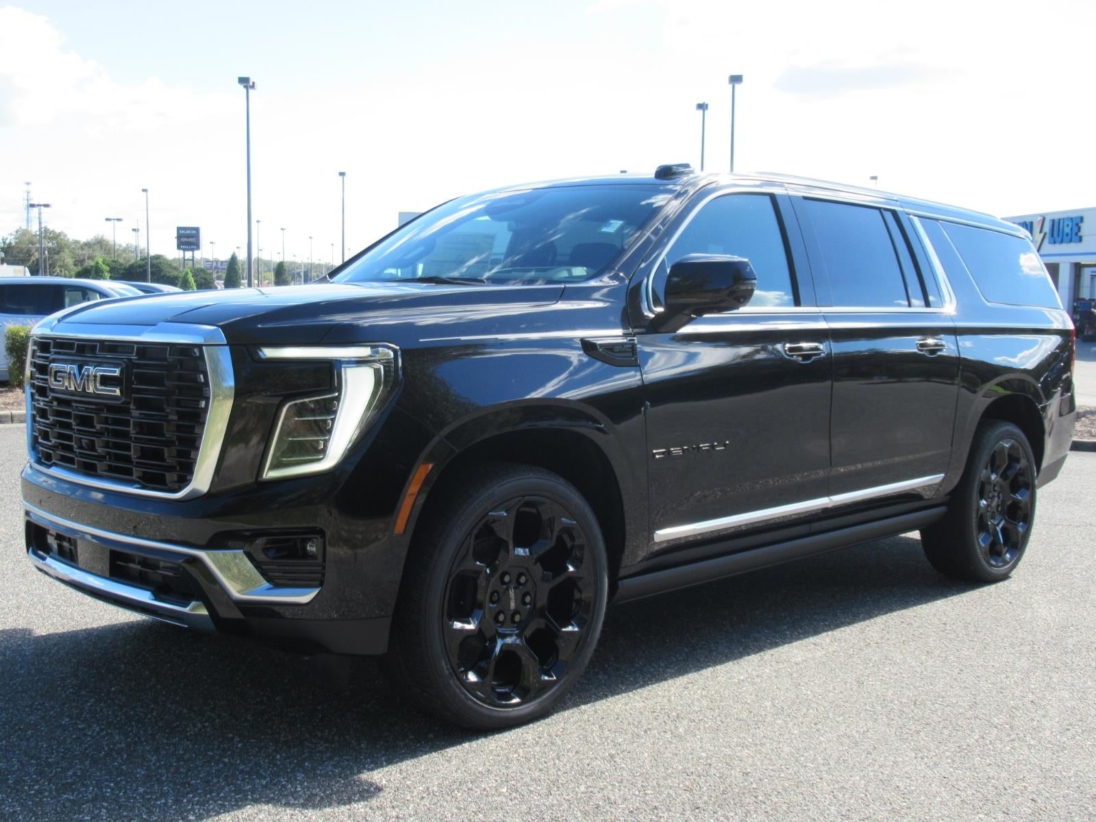 2027 GMC Yukon XL Denali