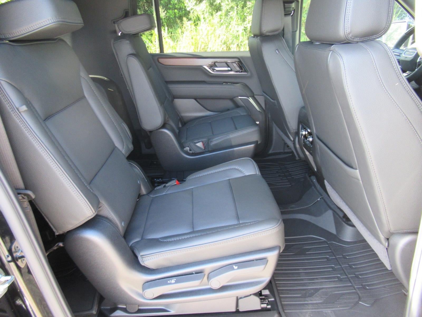 2027 GMC Yukon XL Denali