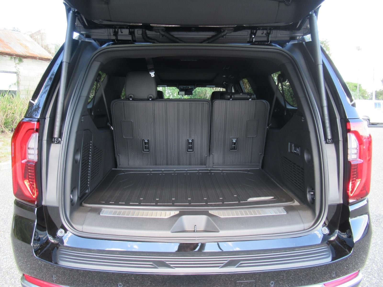 2027 GMC Yukon XL Denali