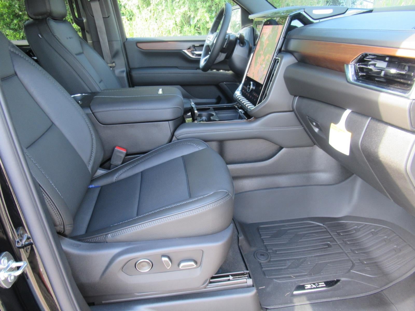 2027 GMC Yukon XL Denali