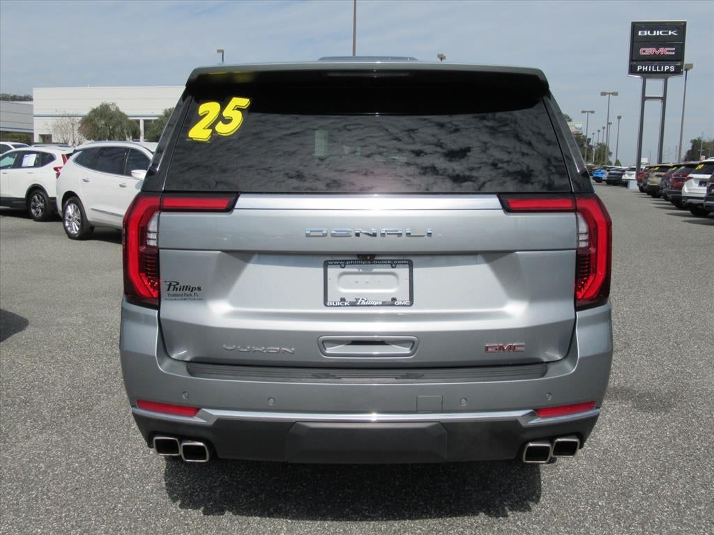 2025 GMC Yukon XL Denali