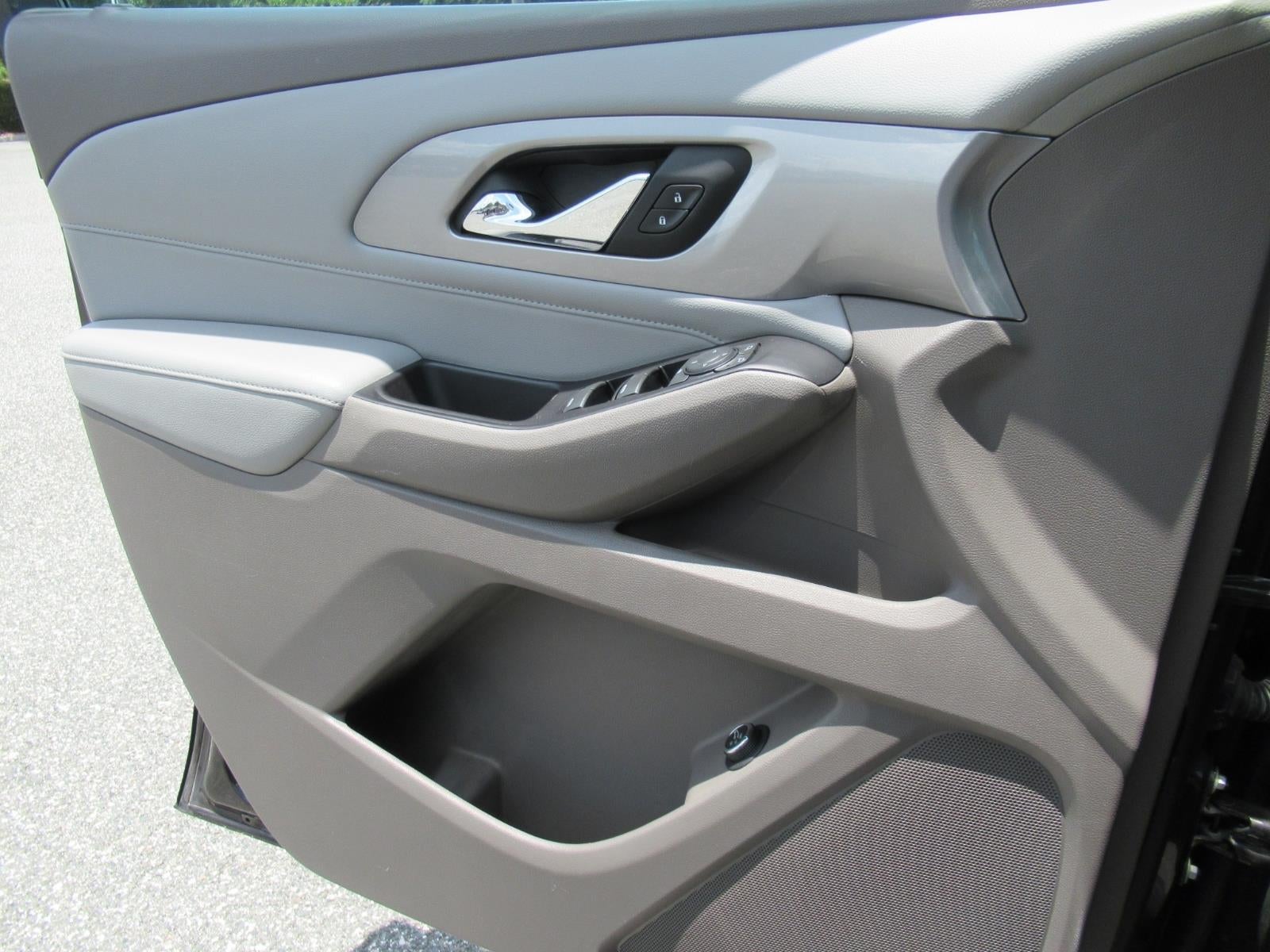 2018 Chevrolet Traverse 1LT - Photo 19