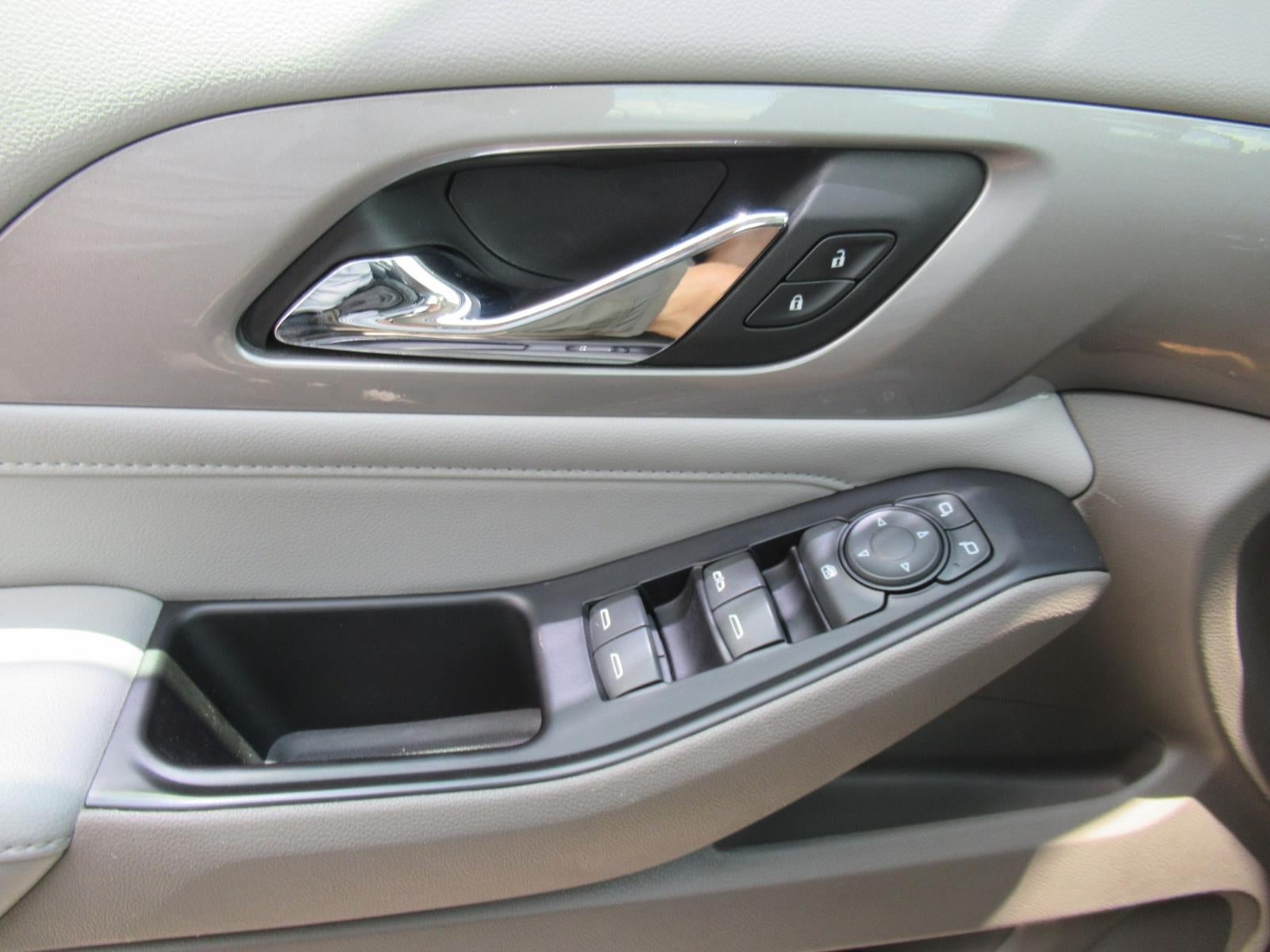 2018 Chevrolet Traverse 1LT - Photo 20