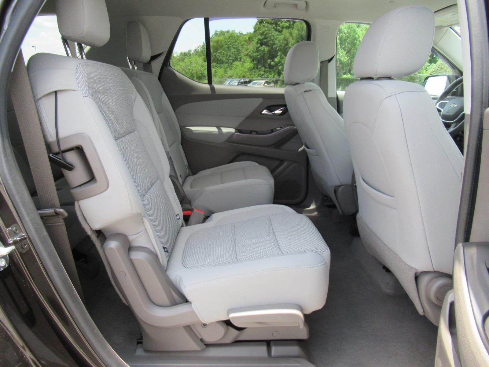 2018 Chevrolet Traverse 1LT - Photo 32
