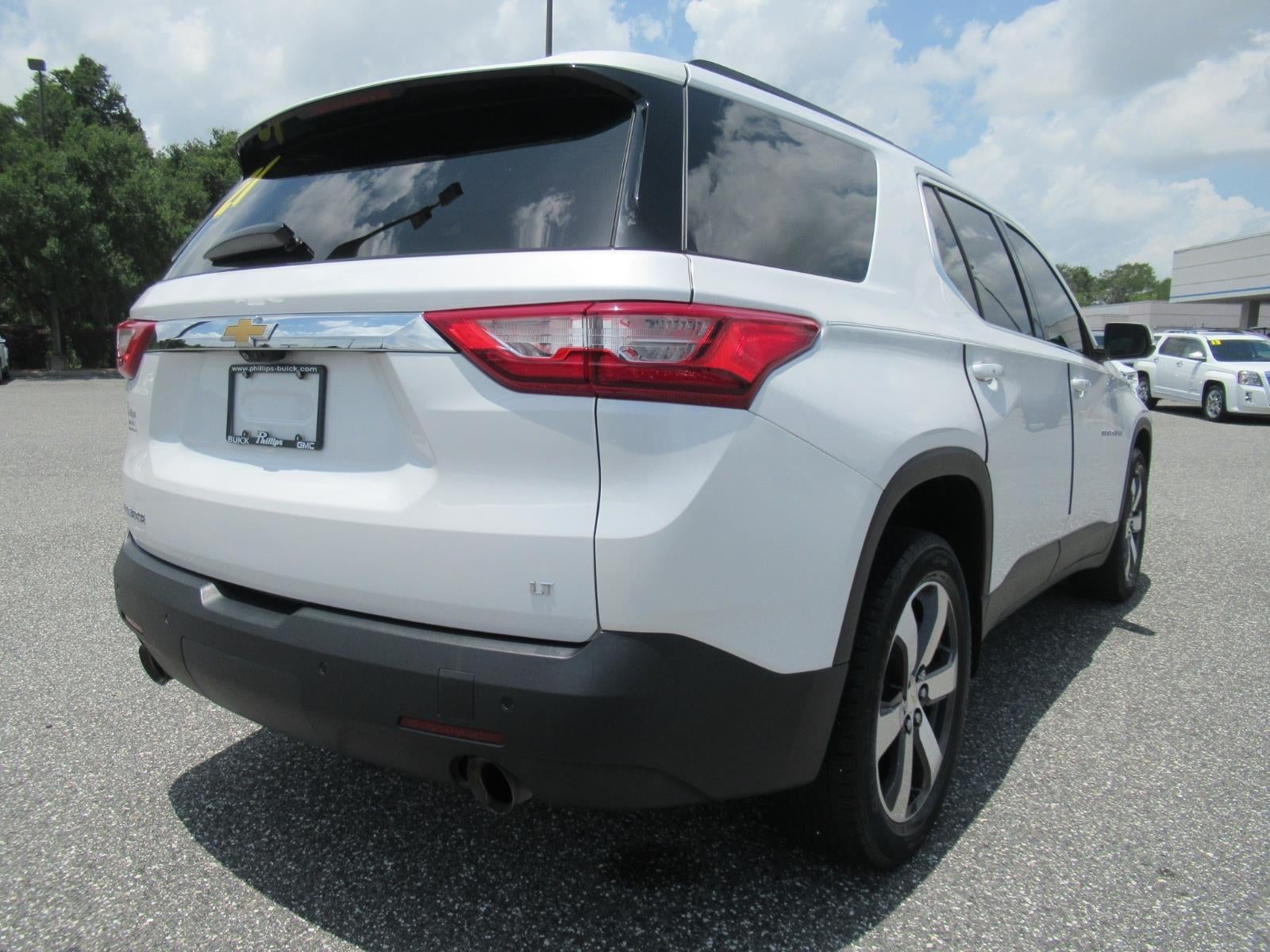 2021 Chevrolet Traverse LT Leather