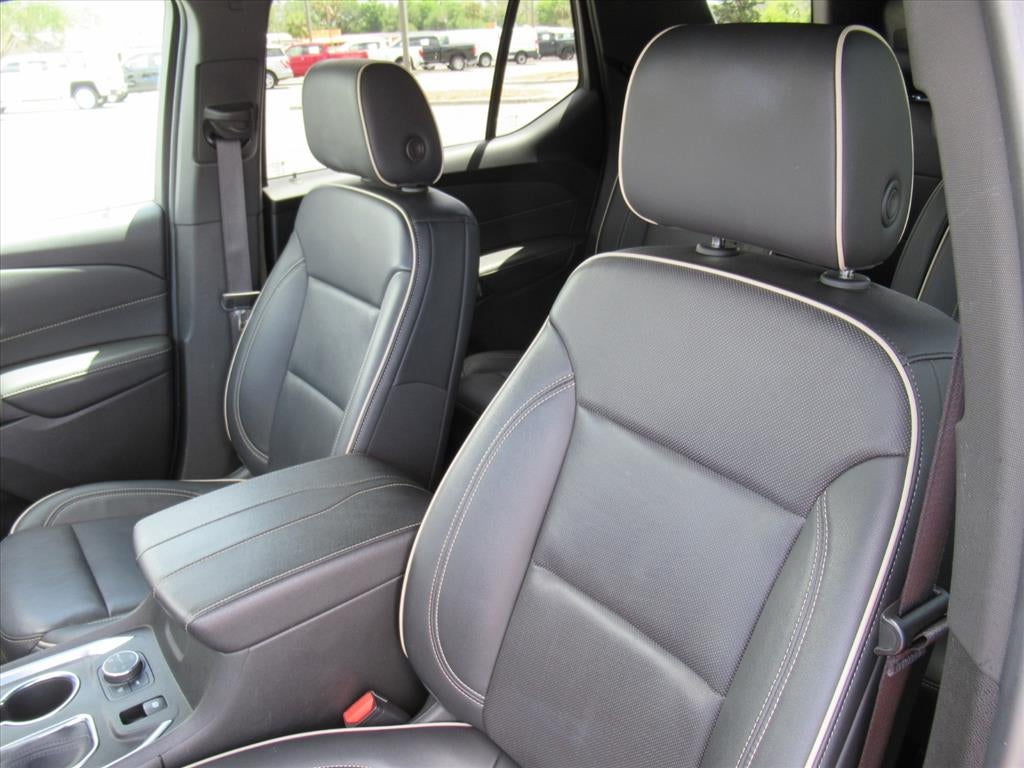 2022 Chevrolet Traverse Premier