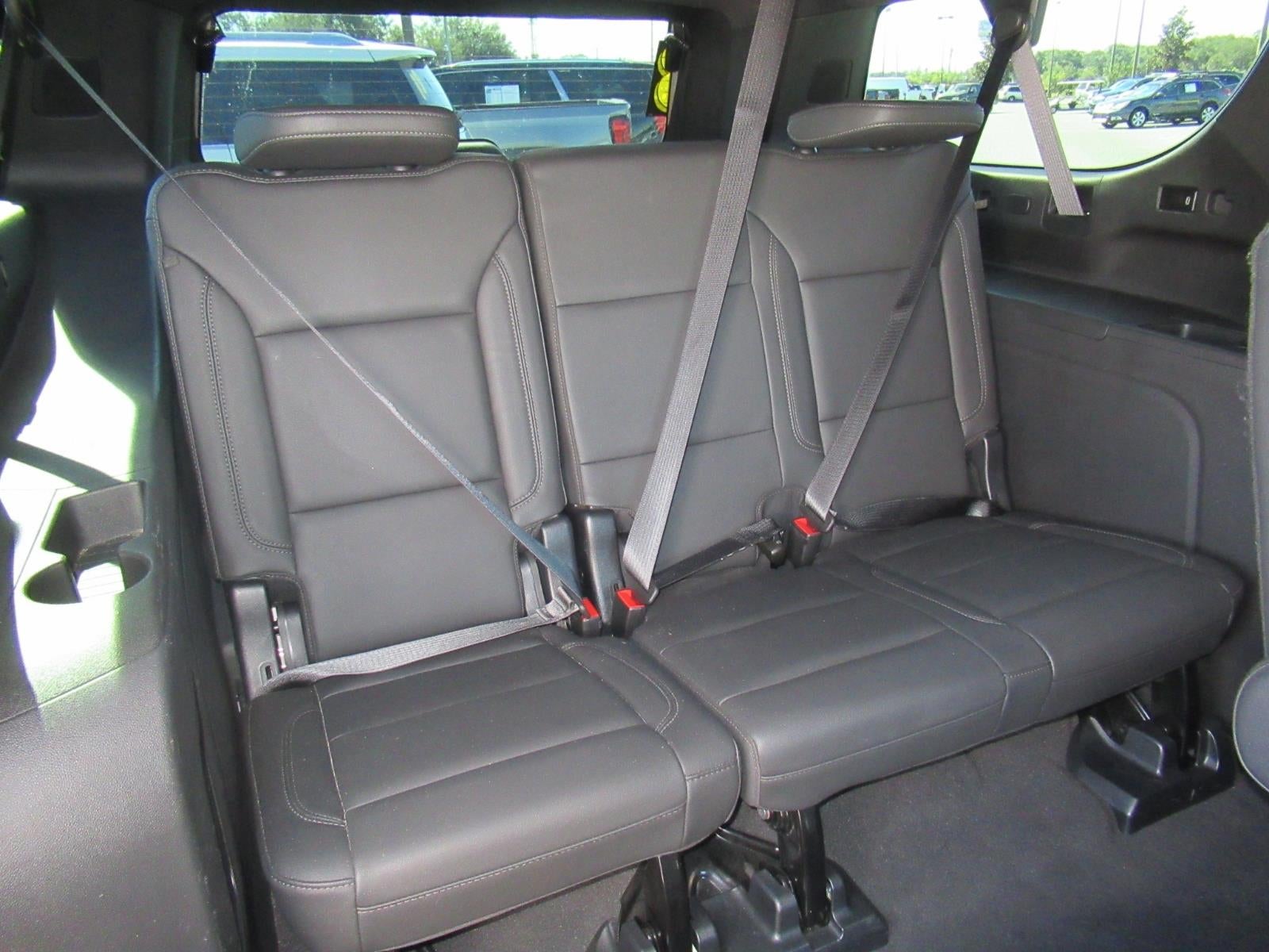 2023 Chevrolet Suburban LT - Photo 33