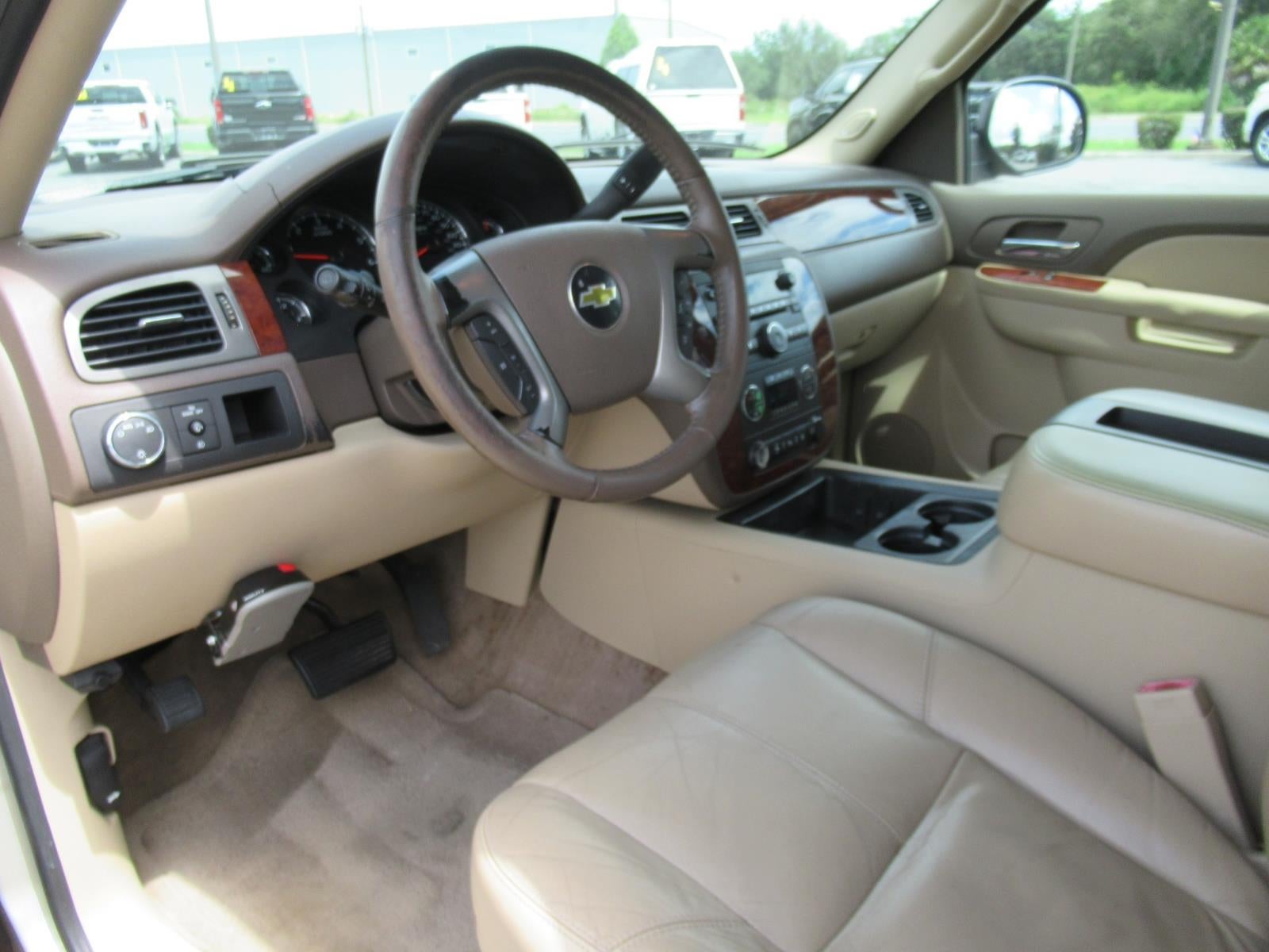 2011 Chevrolet Suburban LT