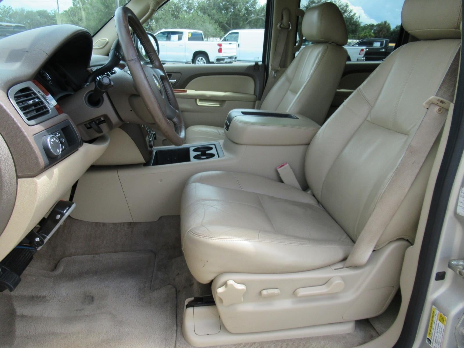 2011 Chevrolet Suburban LT