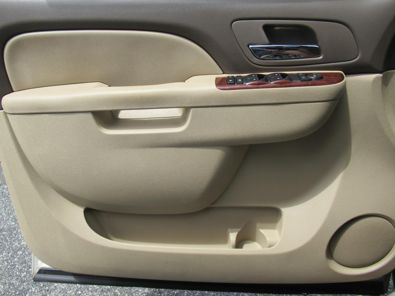 2011 Chevrolet Suburban LT