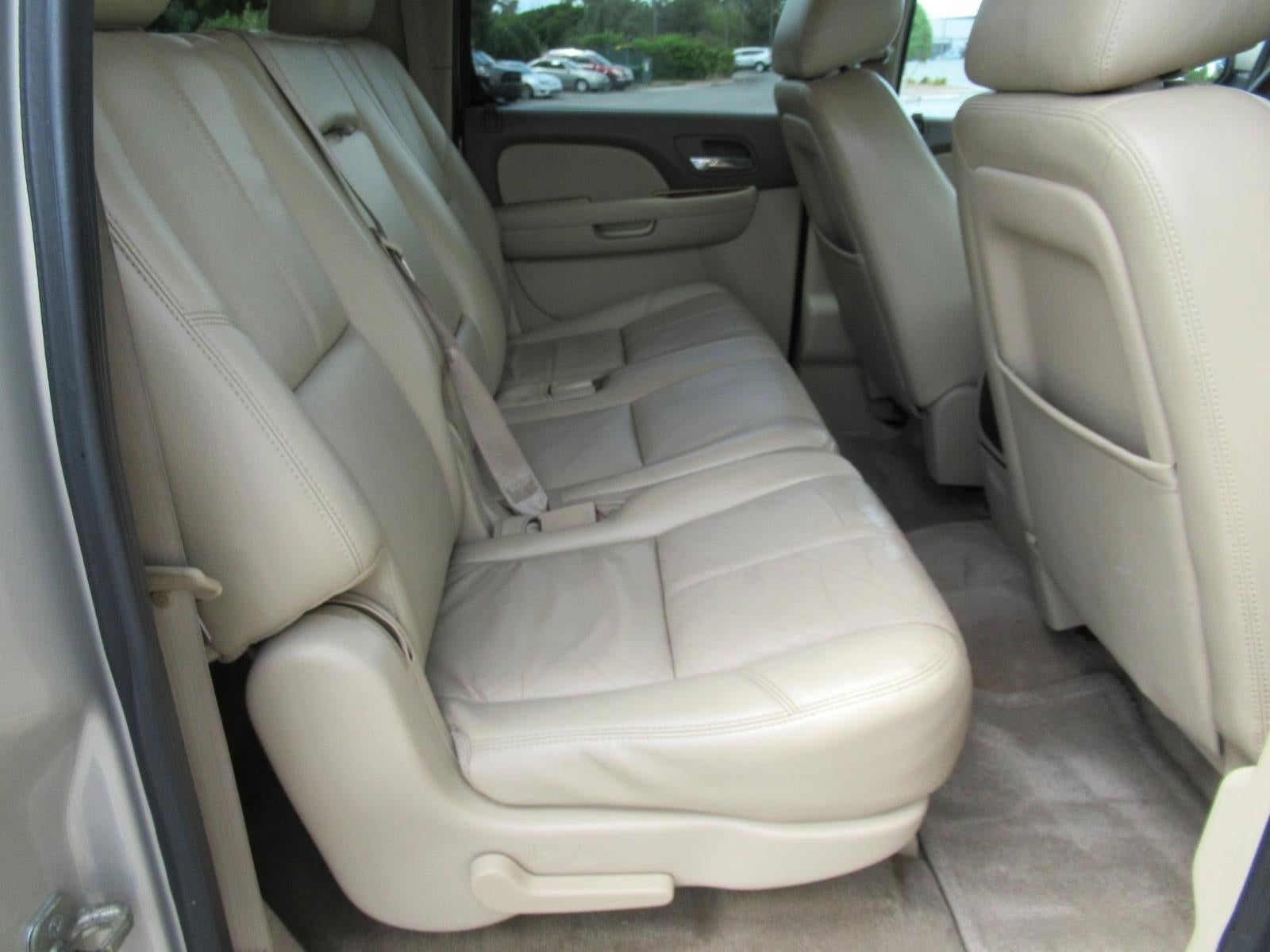 2011 Chevrolet Suburban LT
