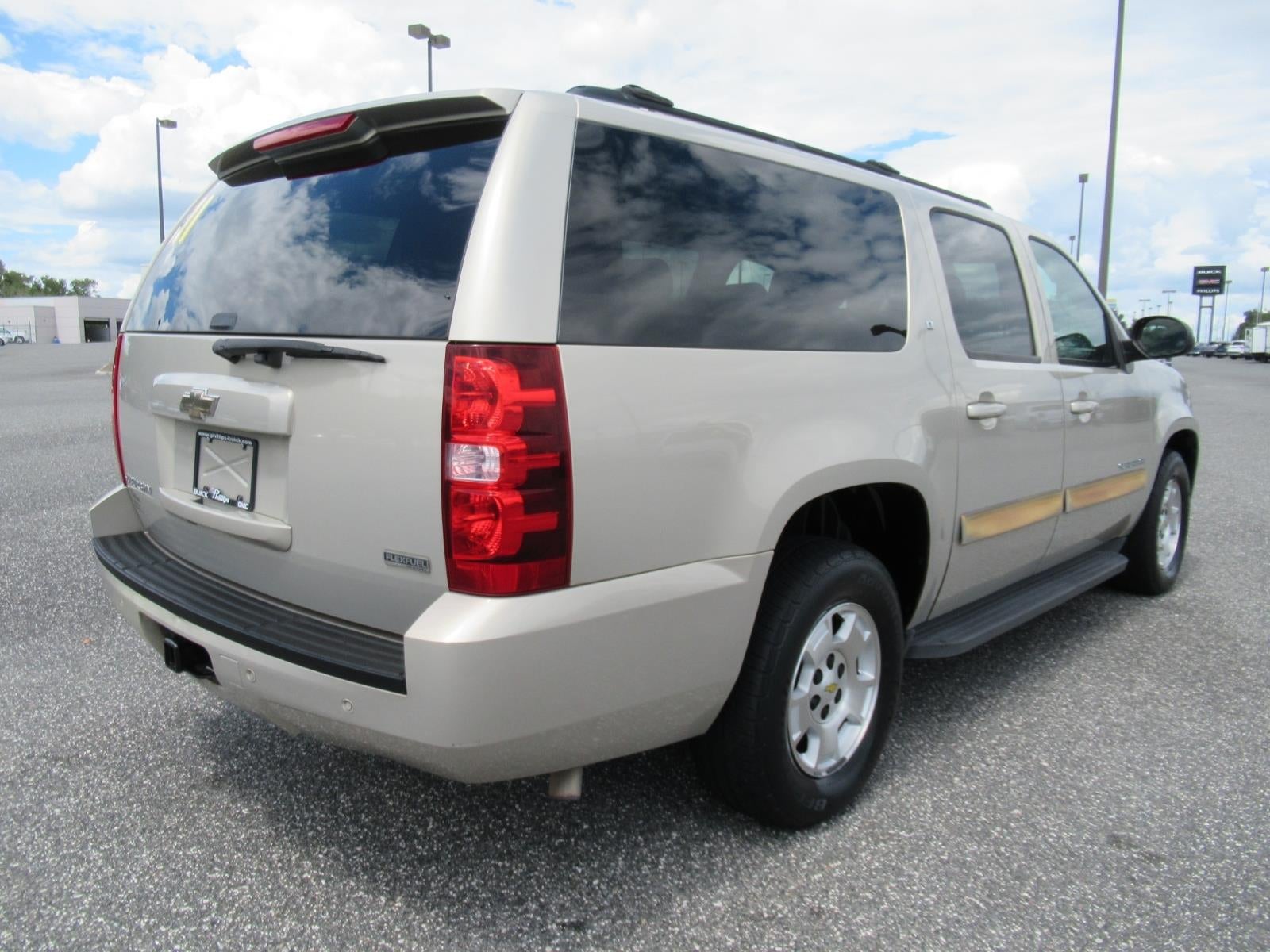 2011 Chevrolet Suburban LT