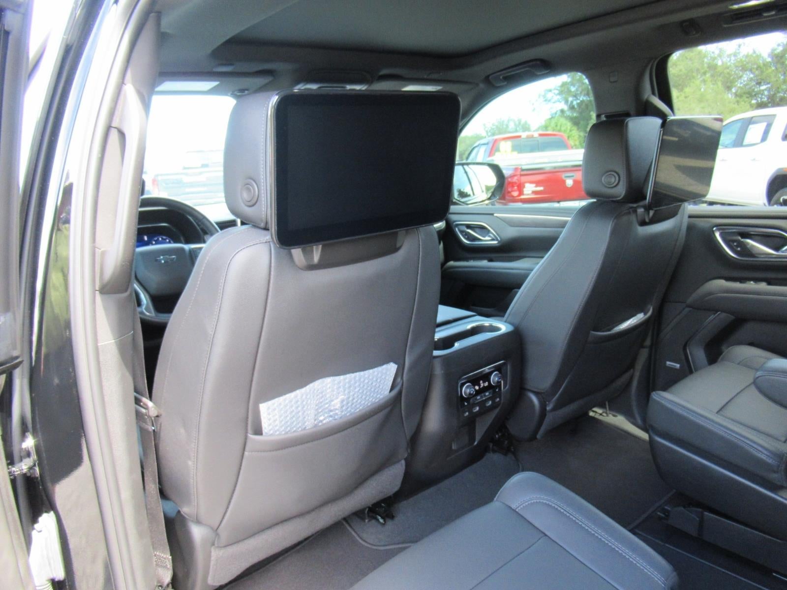 2023 Chevrolet Suburban Z71