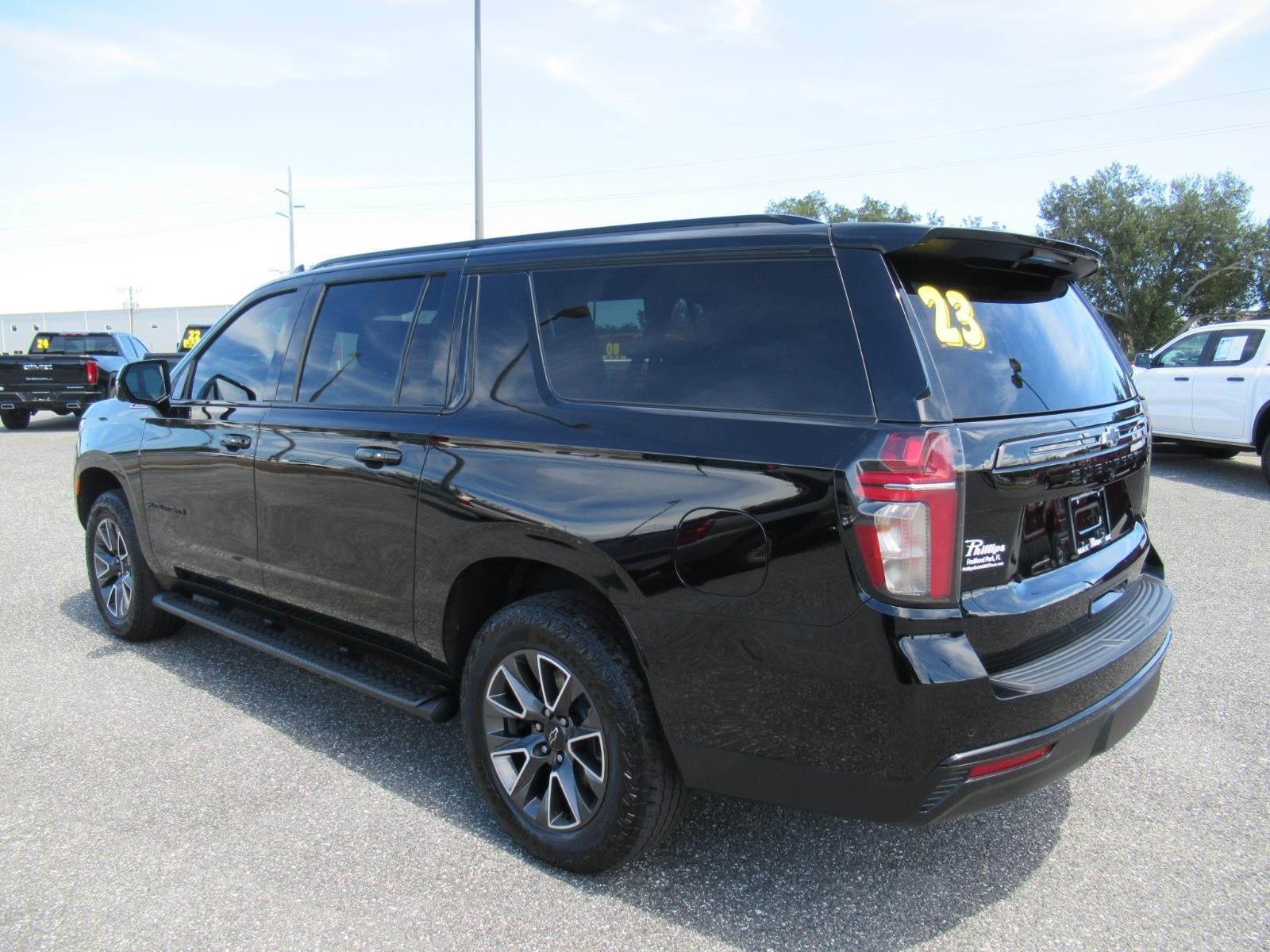 2023 Chevrolet Suburban Z71