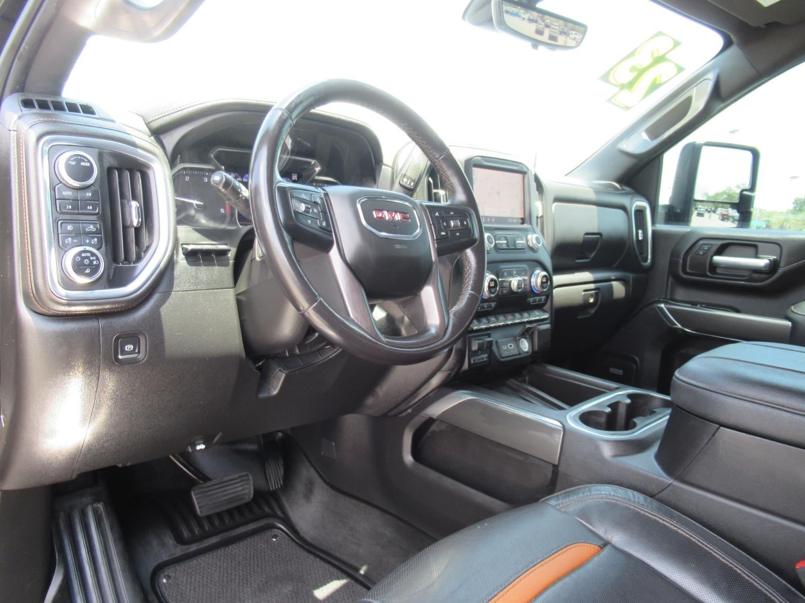 2023 GMC Sierra 2500HD AT4 - Photo 17