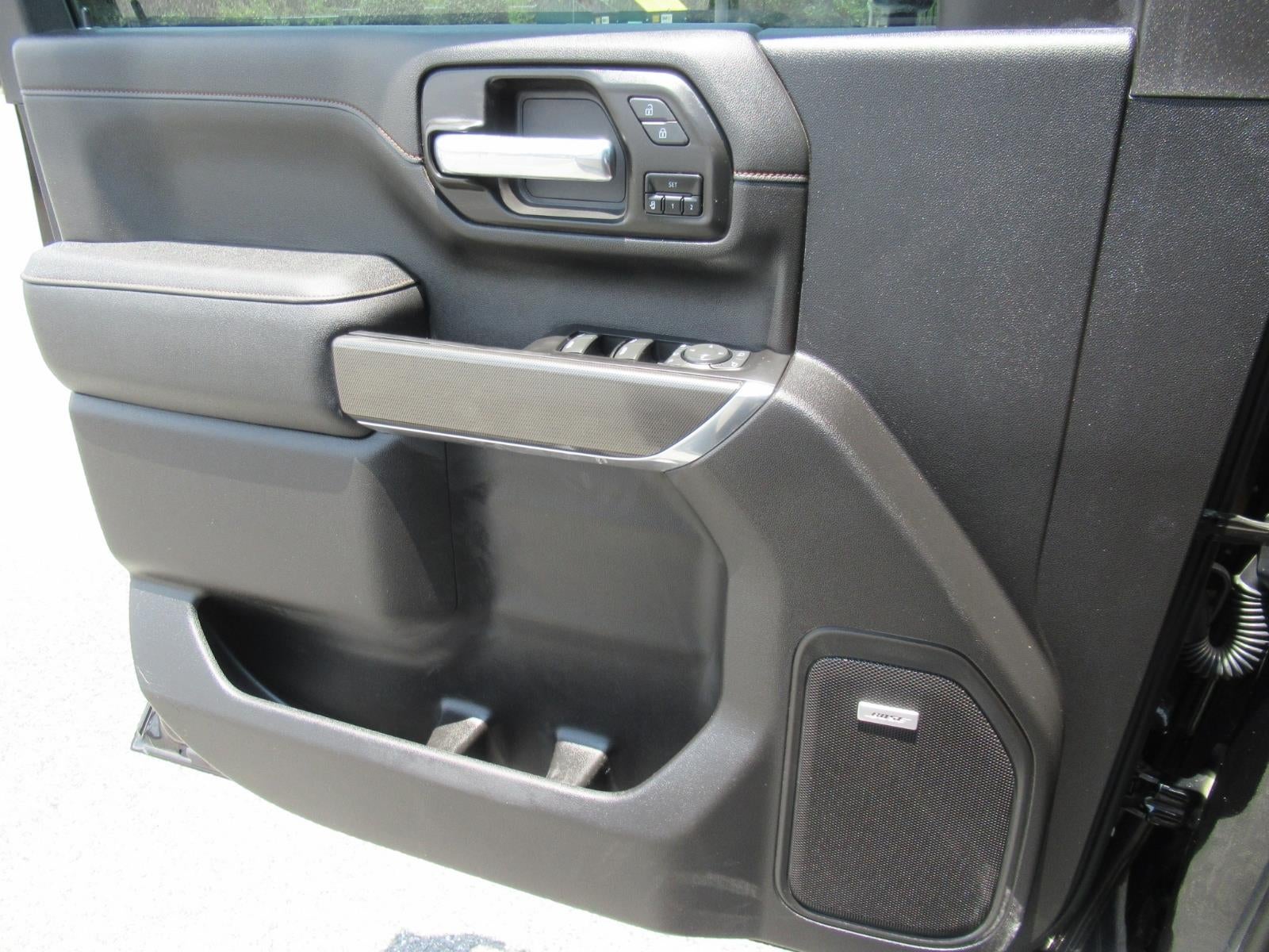 2023 GMC Sierra 2500HD AT4 - Photo 19